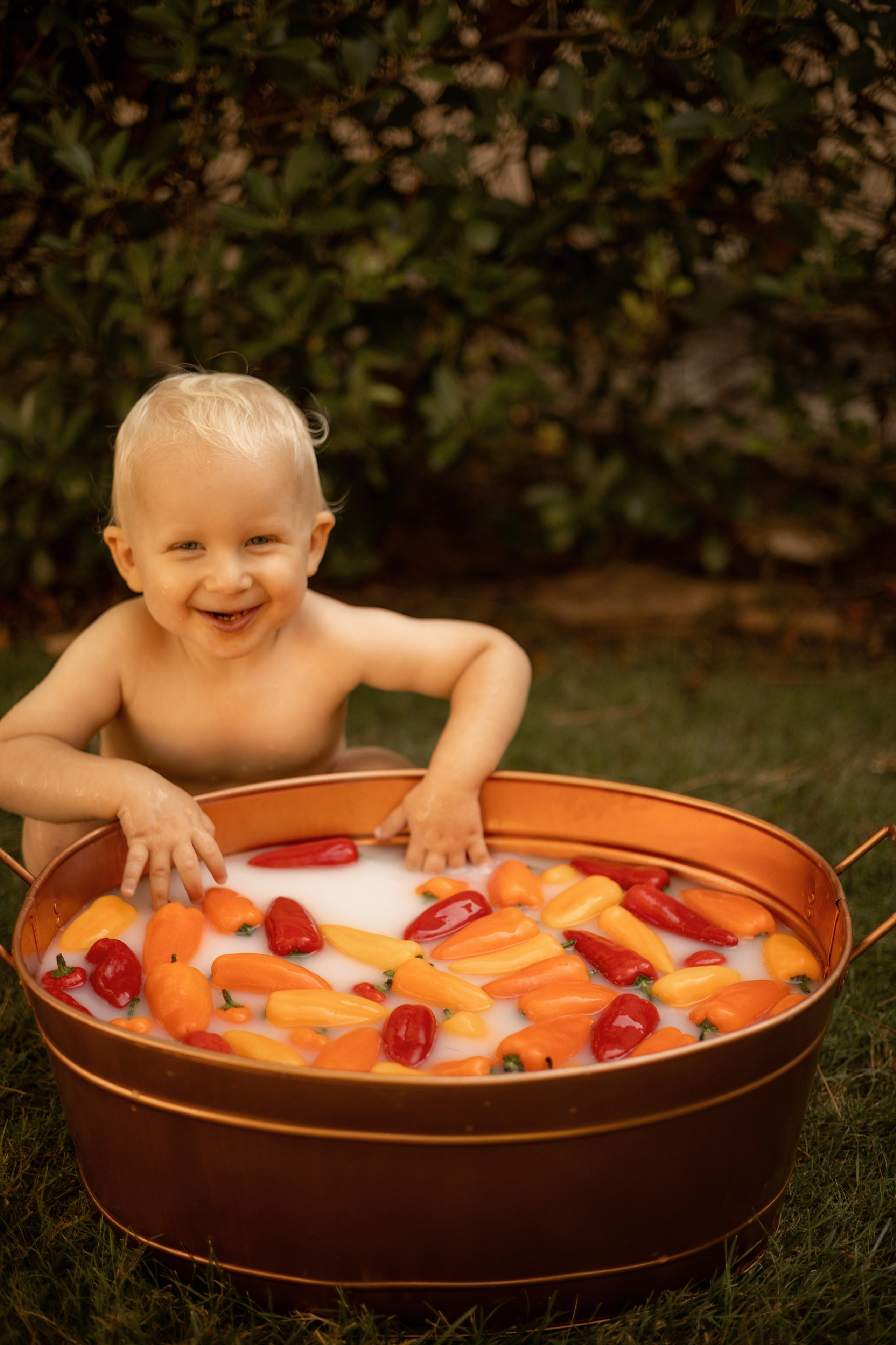 Newborn baby in the tub. Bay Area Photographer: family, maternity, love story, wedding