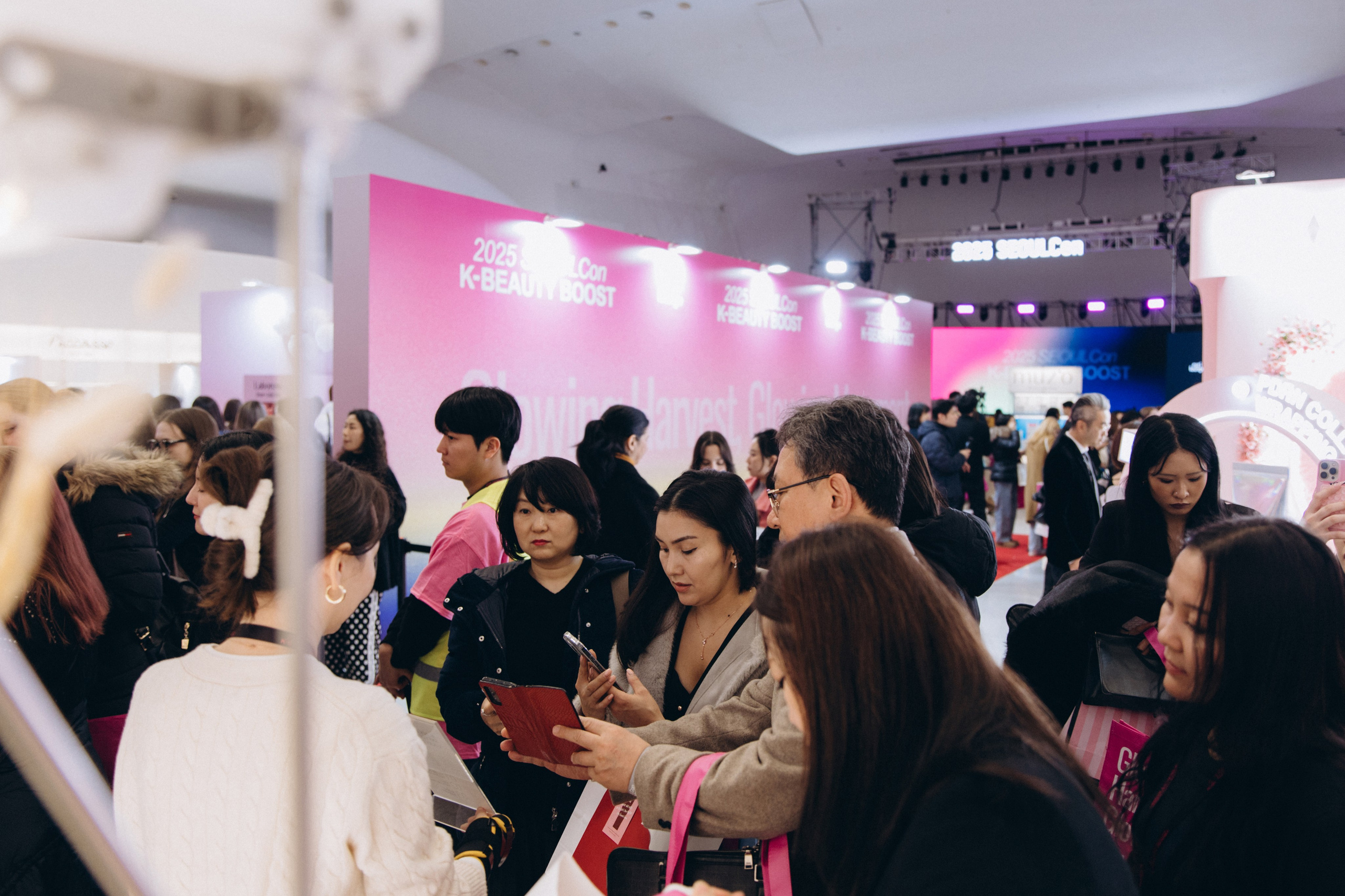 Seoul beauty expo 2025 (Black Rice). Portrait photographer in South Korea Olga Lian