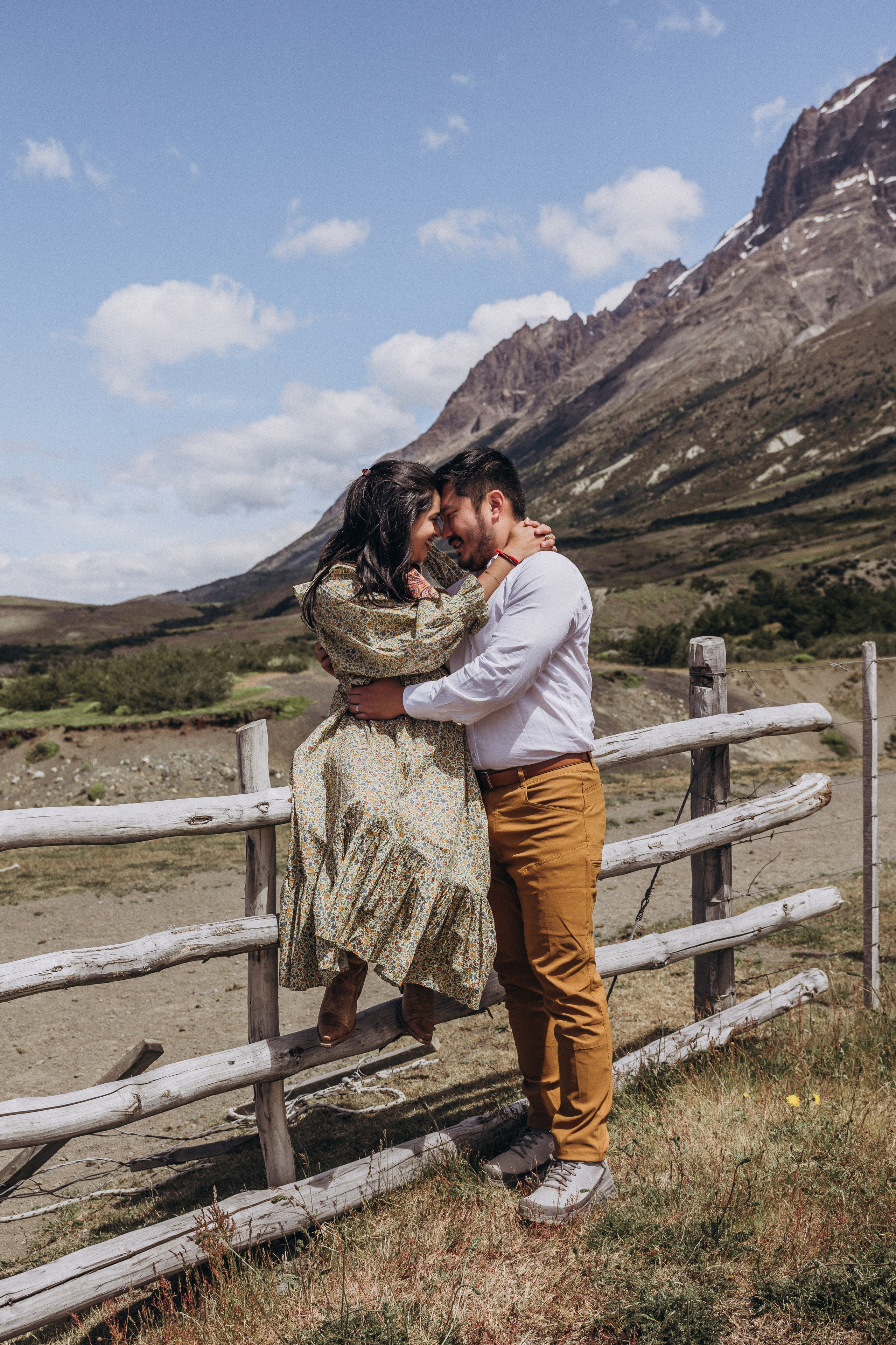 T+C. Elopement in Patagonia. Fotógrafa familiar Santiago y Chile Anna Almazova