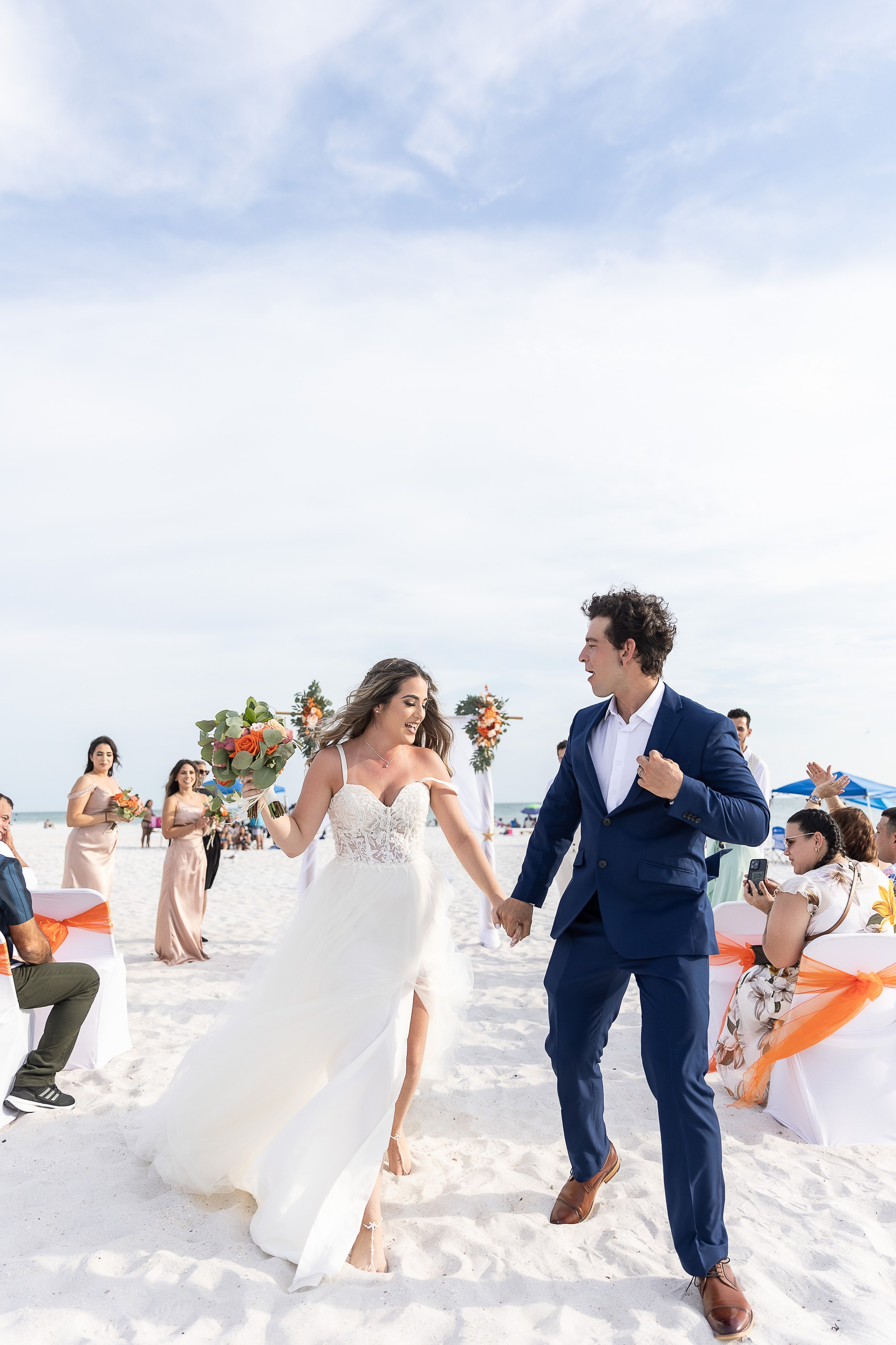 ELOPEMENTS. Wedding Photography & Videography contenting in Tennessee and Florida