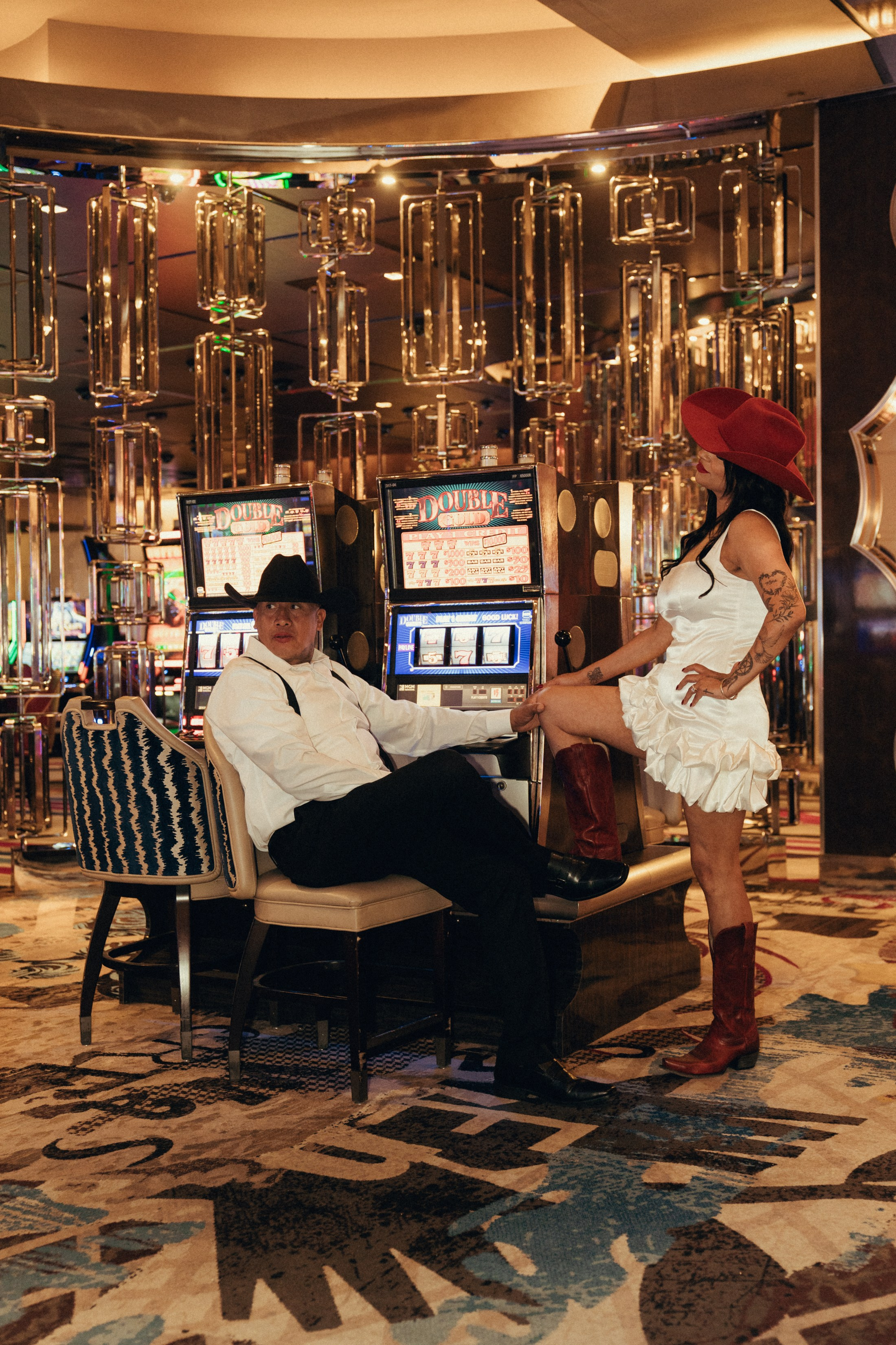 Michelle&Omar. 25 Anniversary. Wedding & elopement photographer Viktoriya Kravtsov. Las Vegas