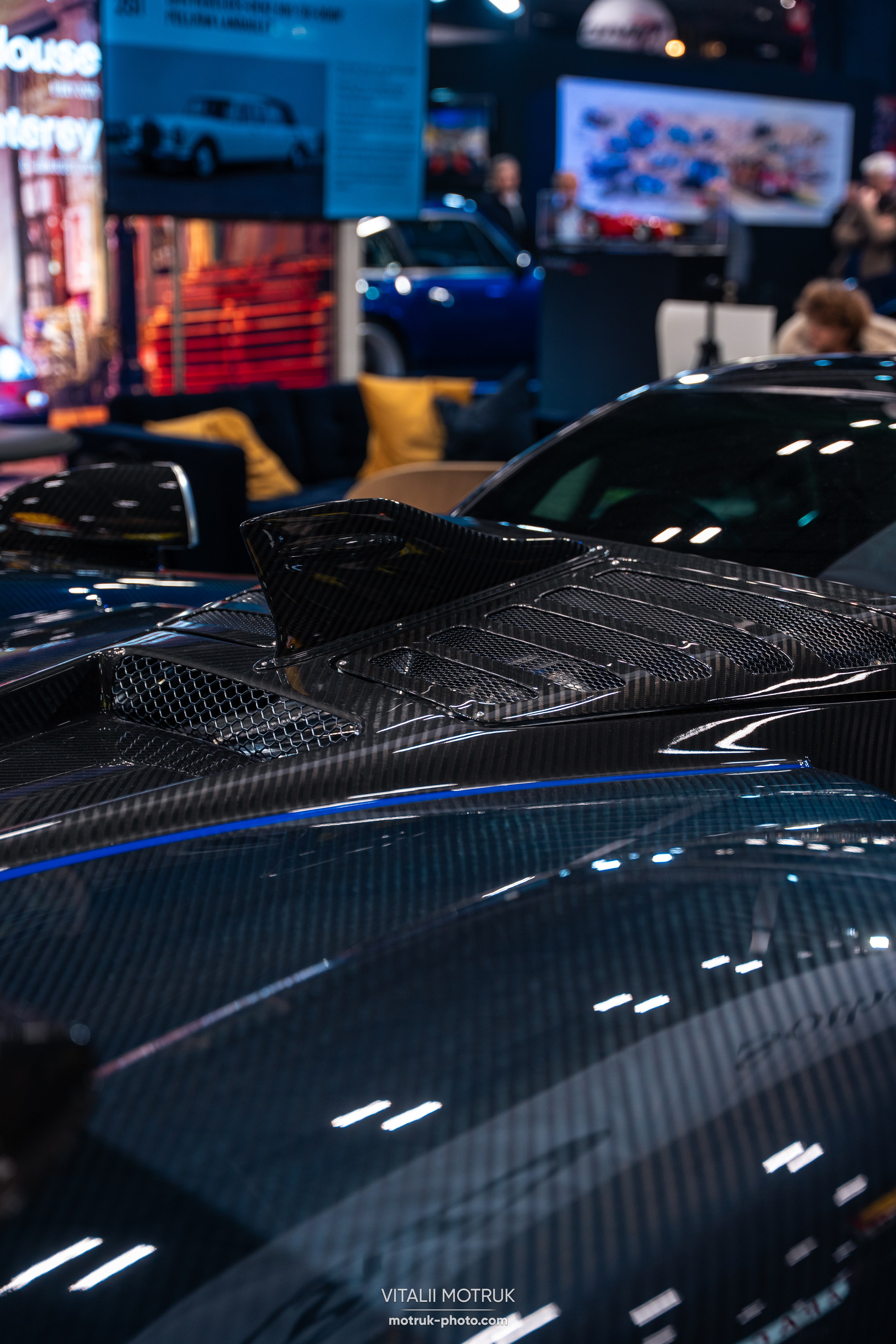 Retromobile 2025. Photographer in Paris — Vitalii Motruk