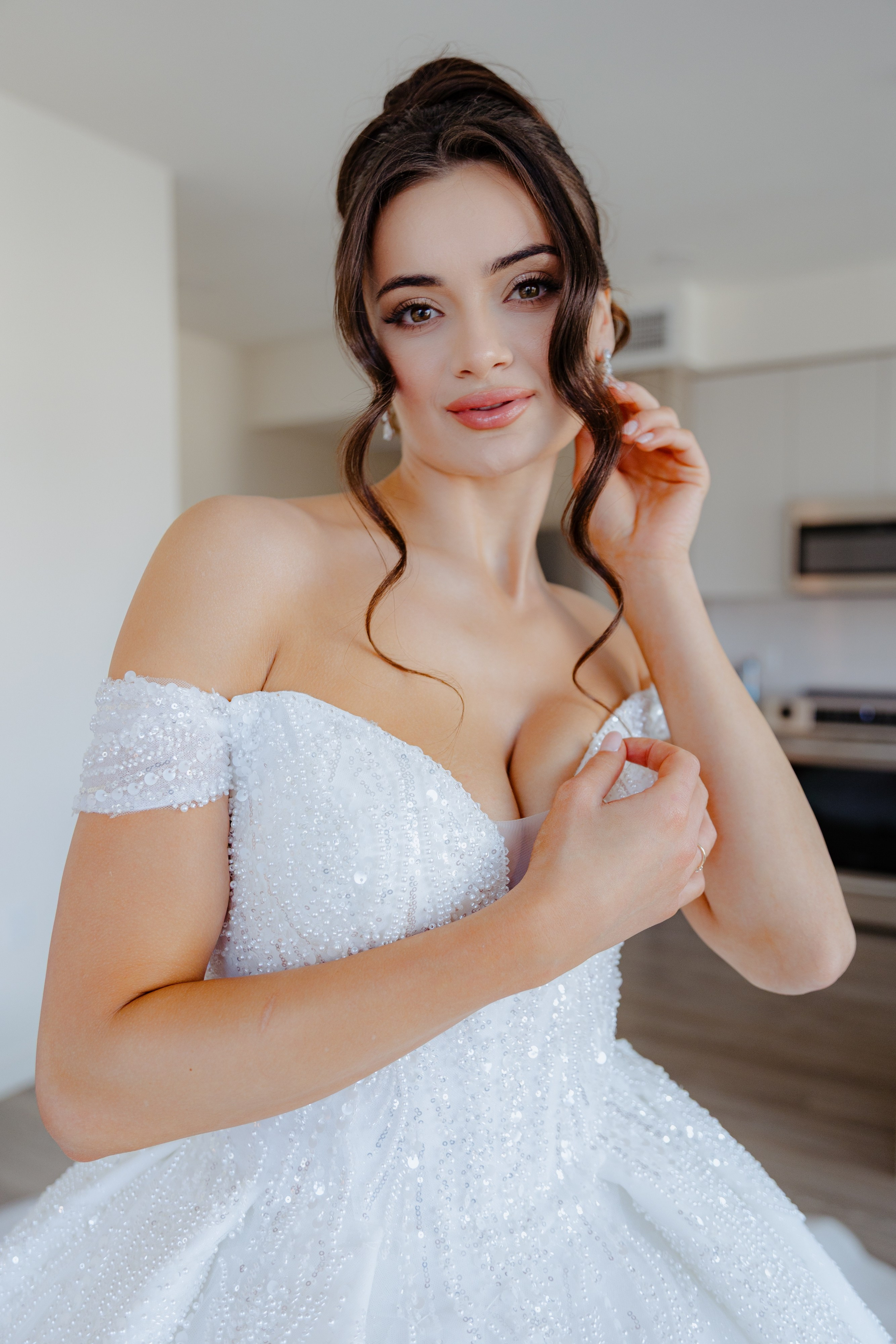 Oksana Bridal Preparation. Wedding Photography & Videography San Francisco, Sacramento