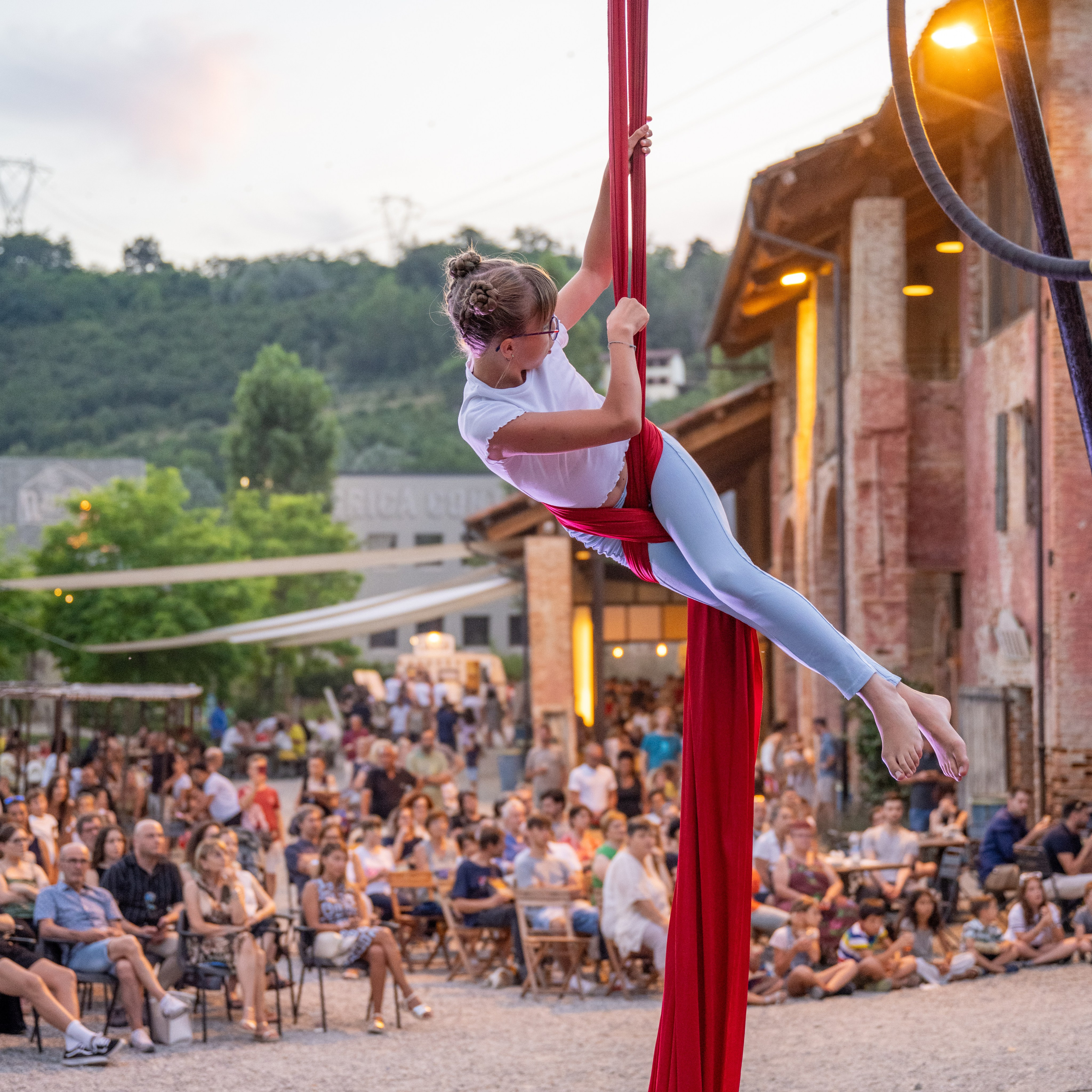 Danza Aerea Tessuti Piozzo. “Gianmaria Coscia fotografo per passione”