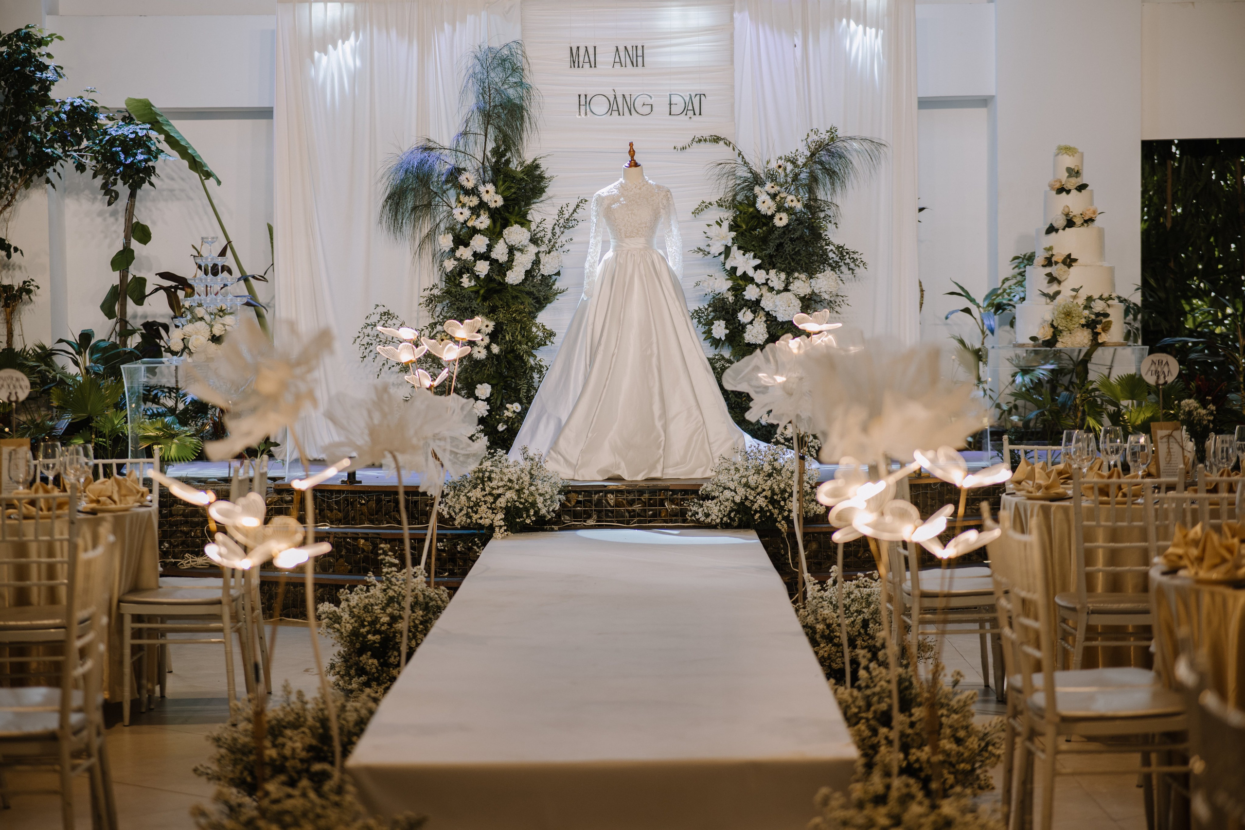 Dat + MaiAnh. BenColor Studio