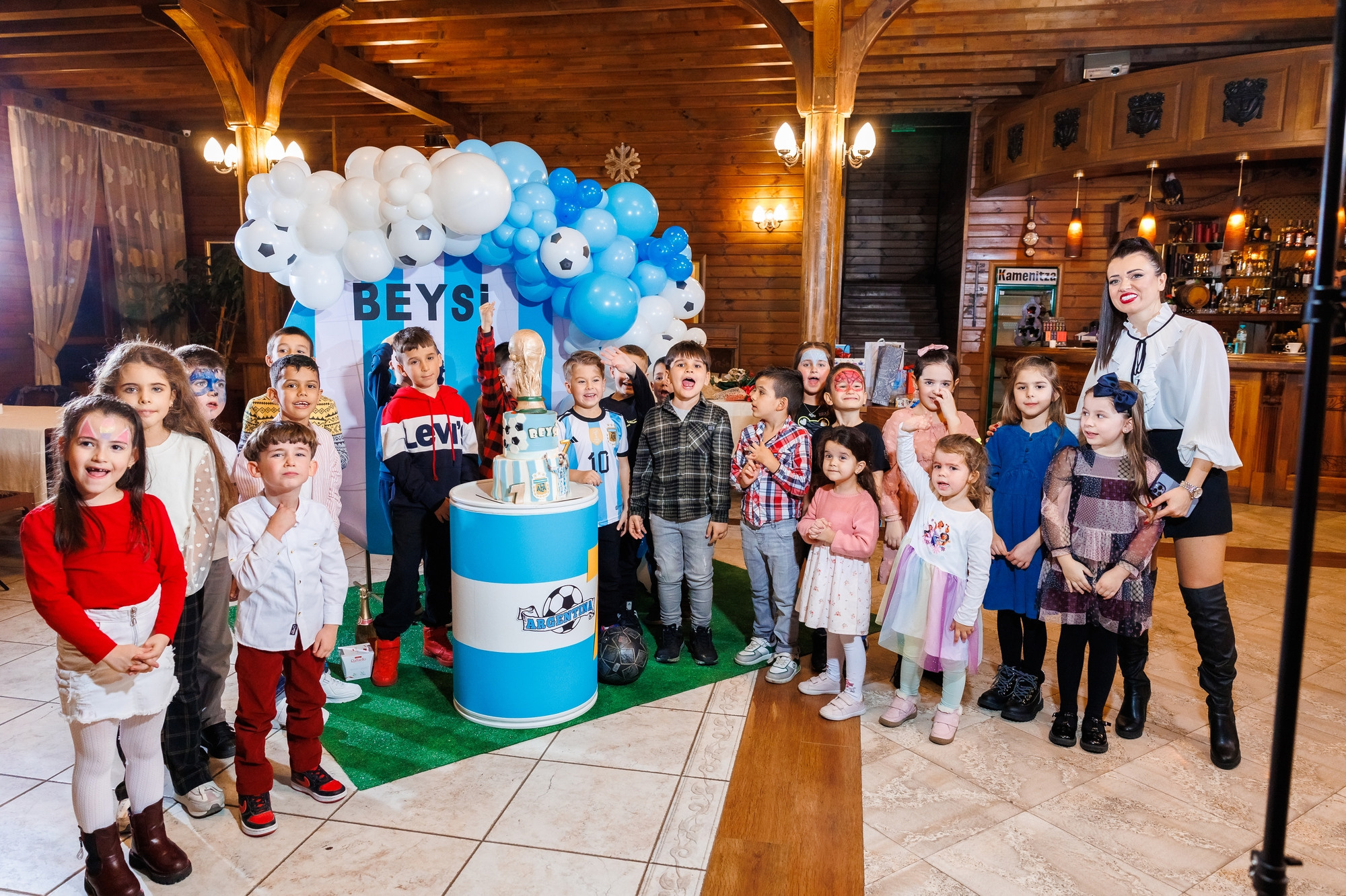 Честит Рожден Ден!. Фотограф Ирина Йотова