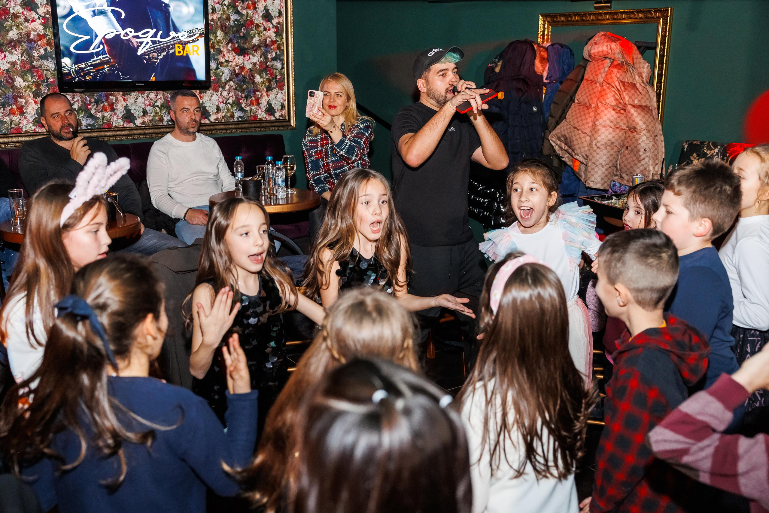 Честит Рожден Ден!. Фотограф Ирина Йотова