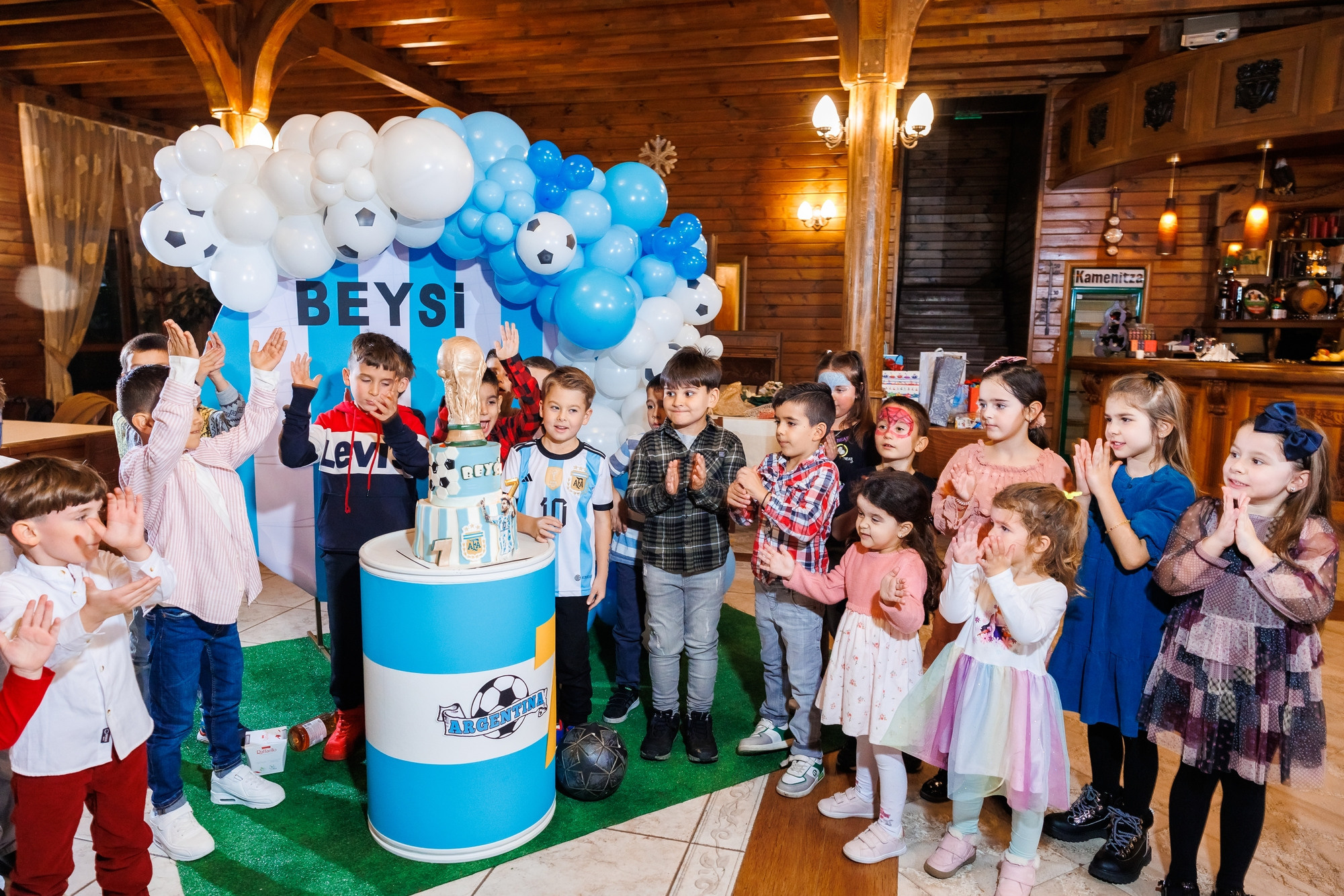 Честит Рожден Ден!. Фотограф Ирина Йотова