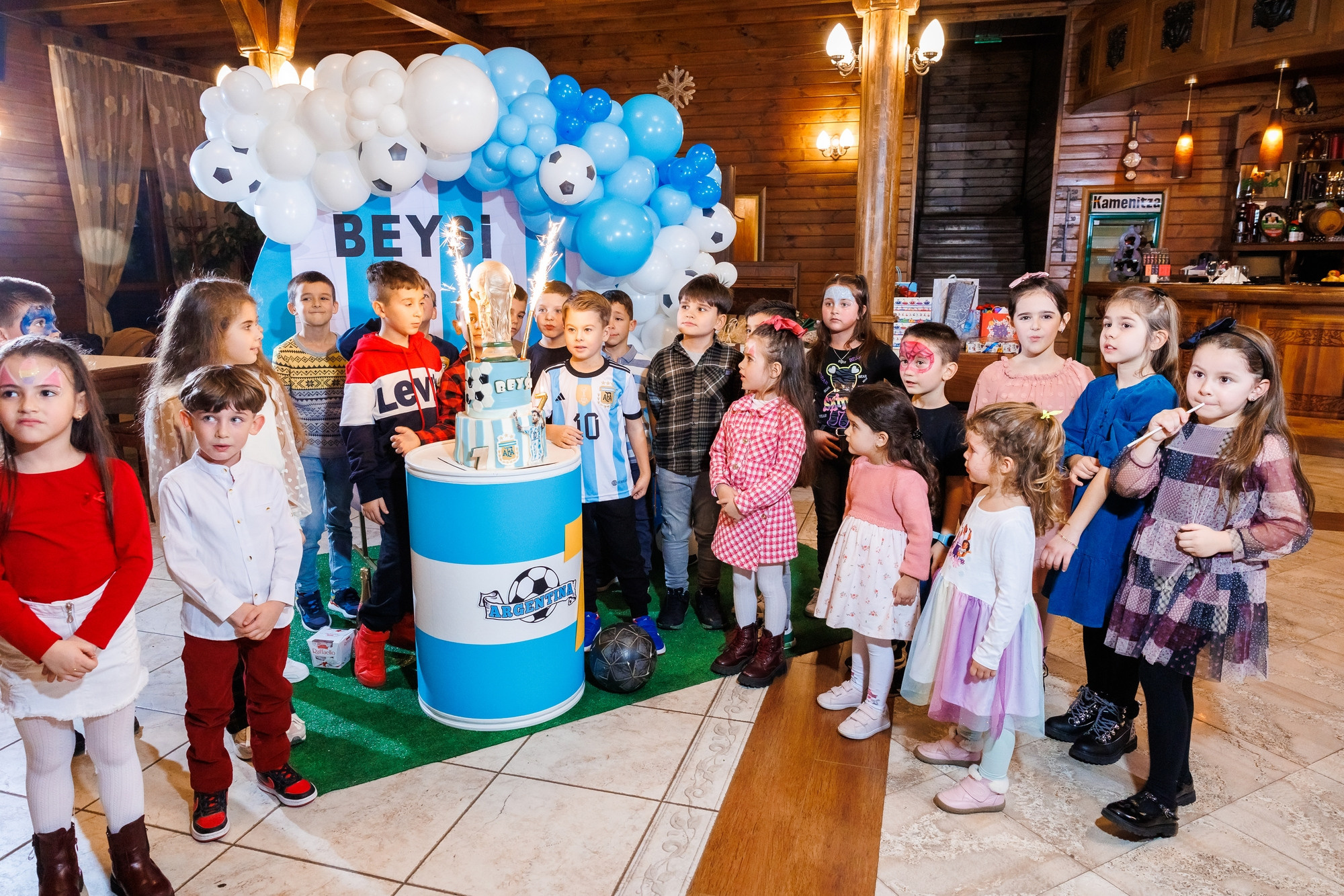 Честит Рожден Ден!. Фотограф Ирина Йотова