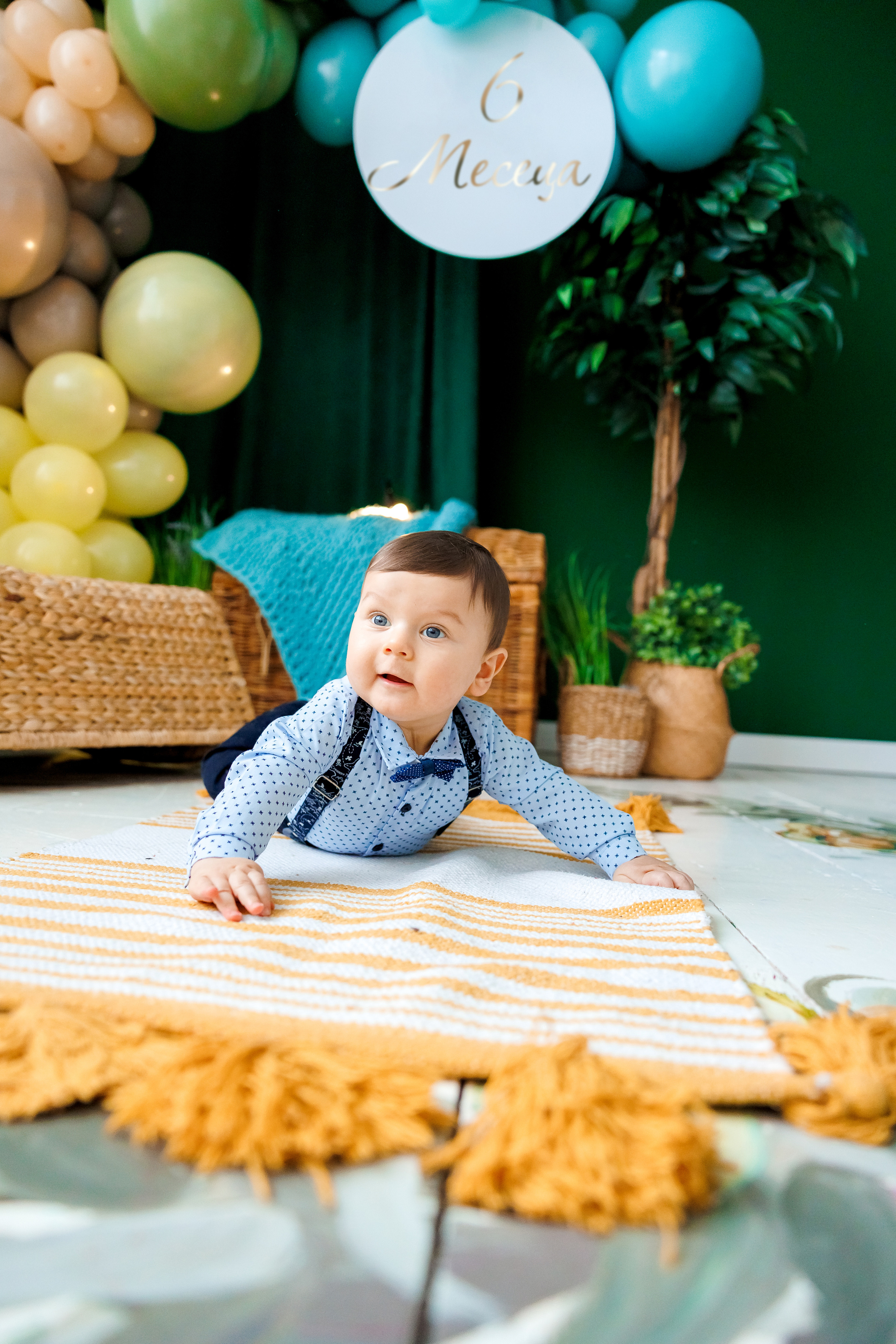 6 Месеца. Фотограф Ирина Йотова