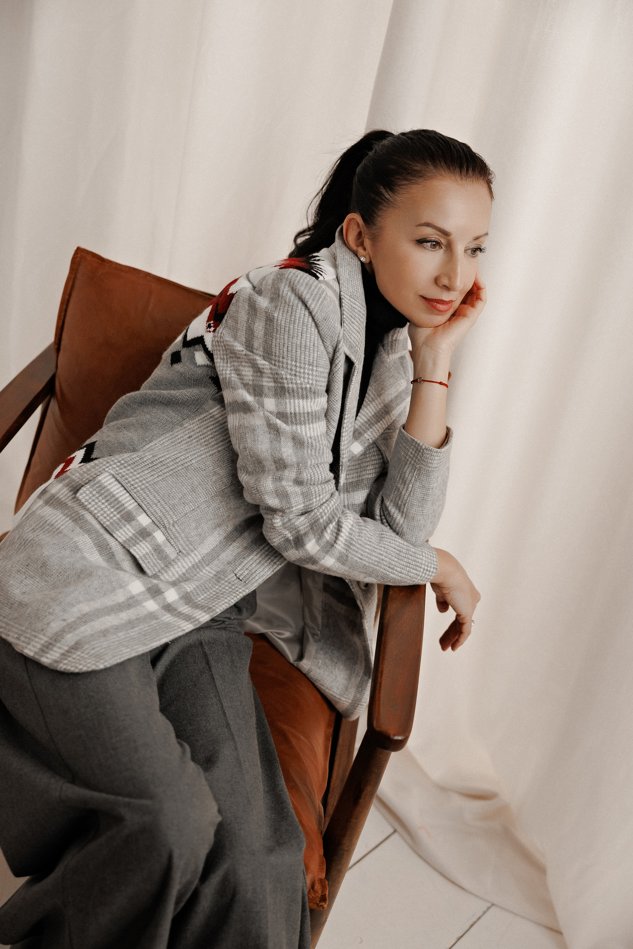 Индивидуална Фотосесия в Студио. Фотограф Ирина Йотова