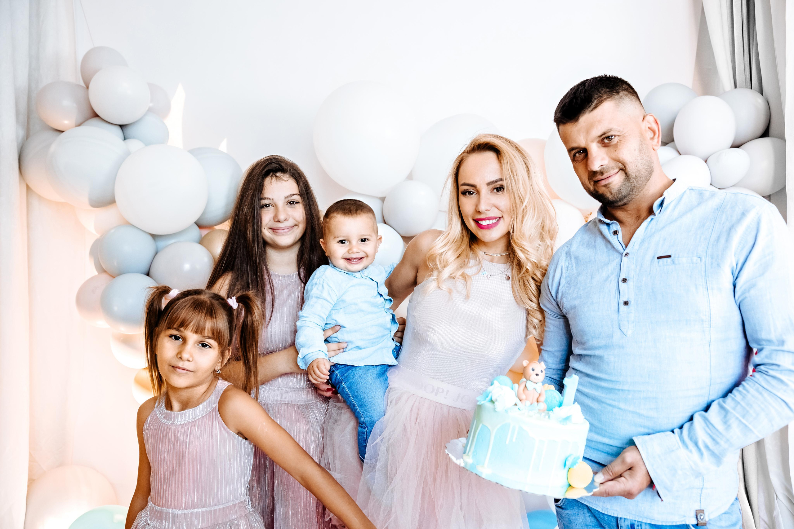 Честит Рожден Ден. Фотограф Ирина Йотова