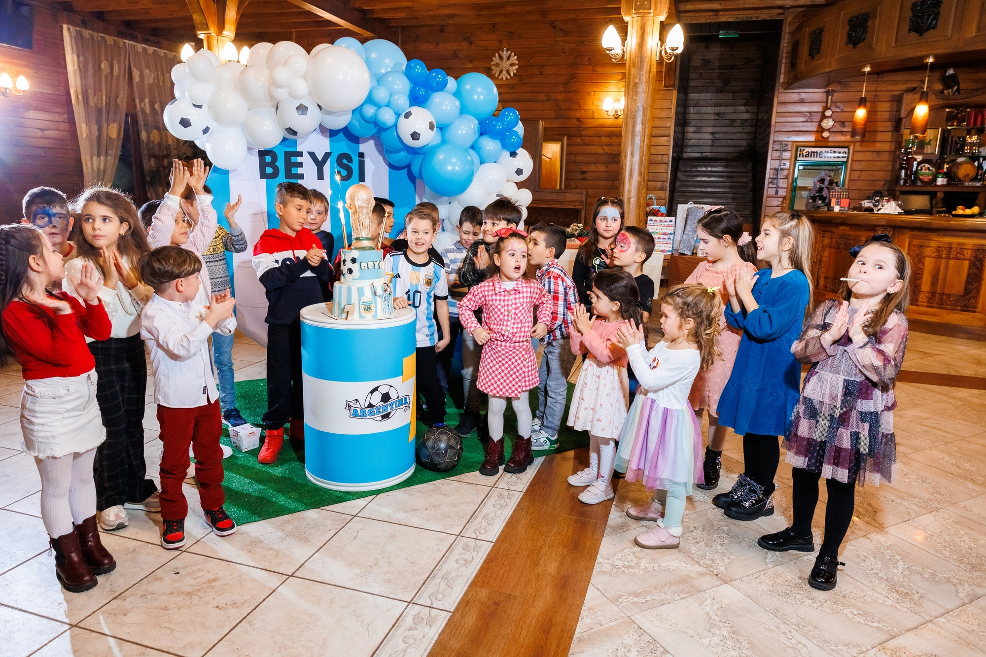 Честит Рожден Ден!. Фотограф Ирина Йотова