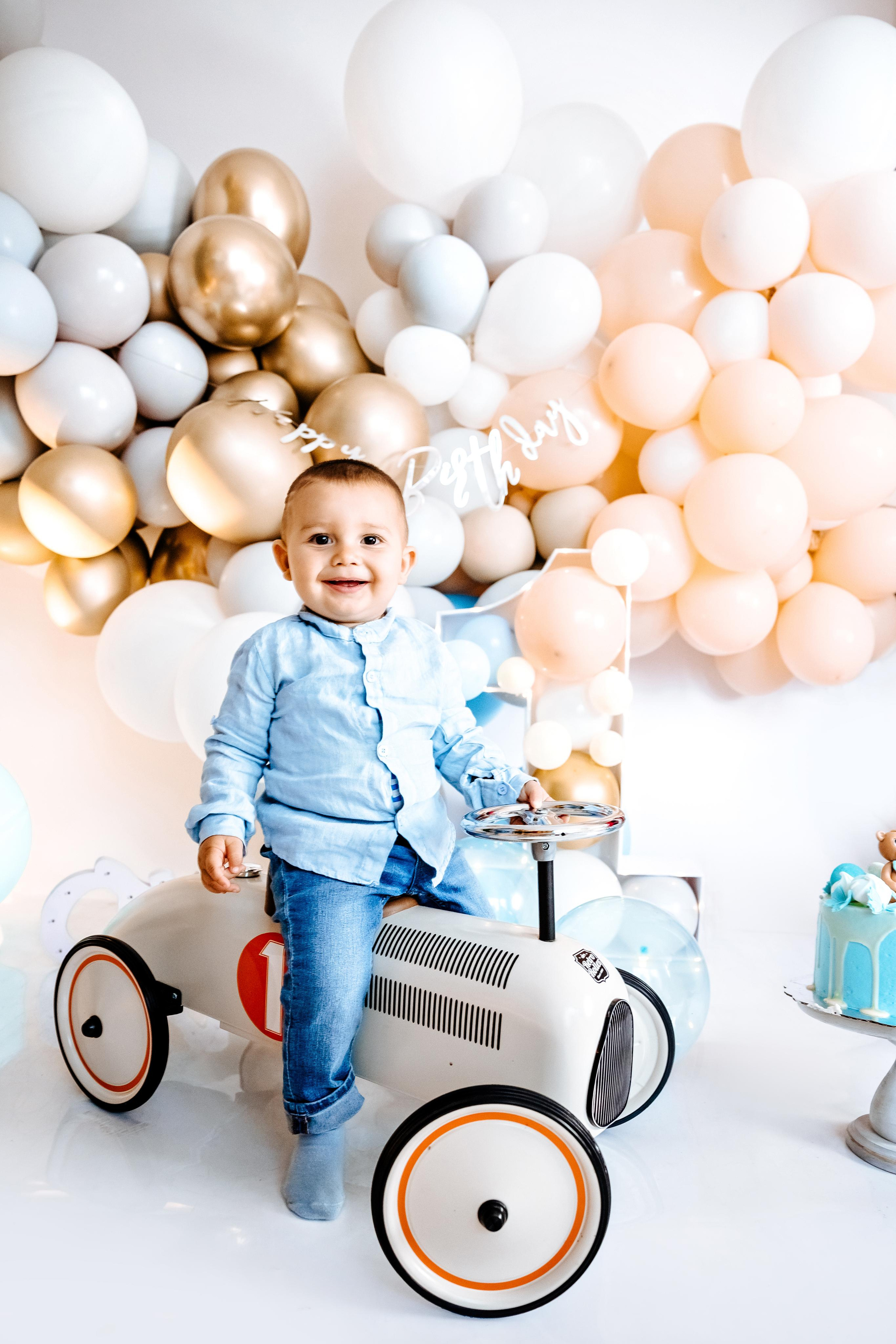 Честит Рожден Ден. Фотограф Ирина Йотова