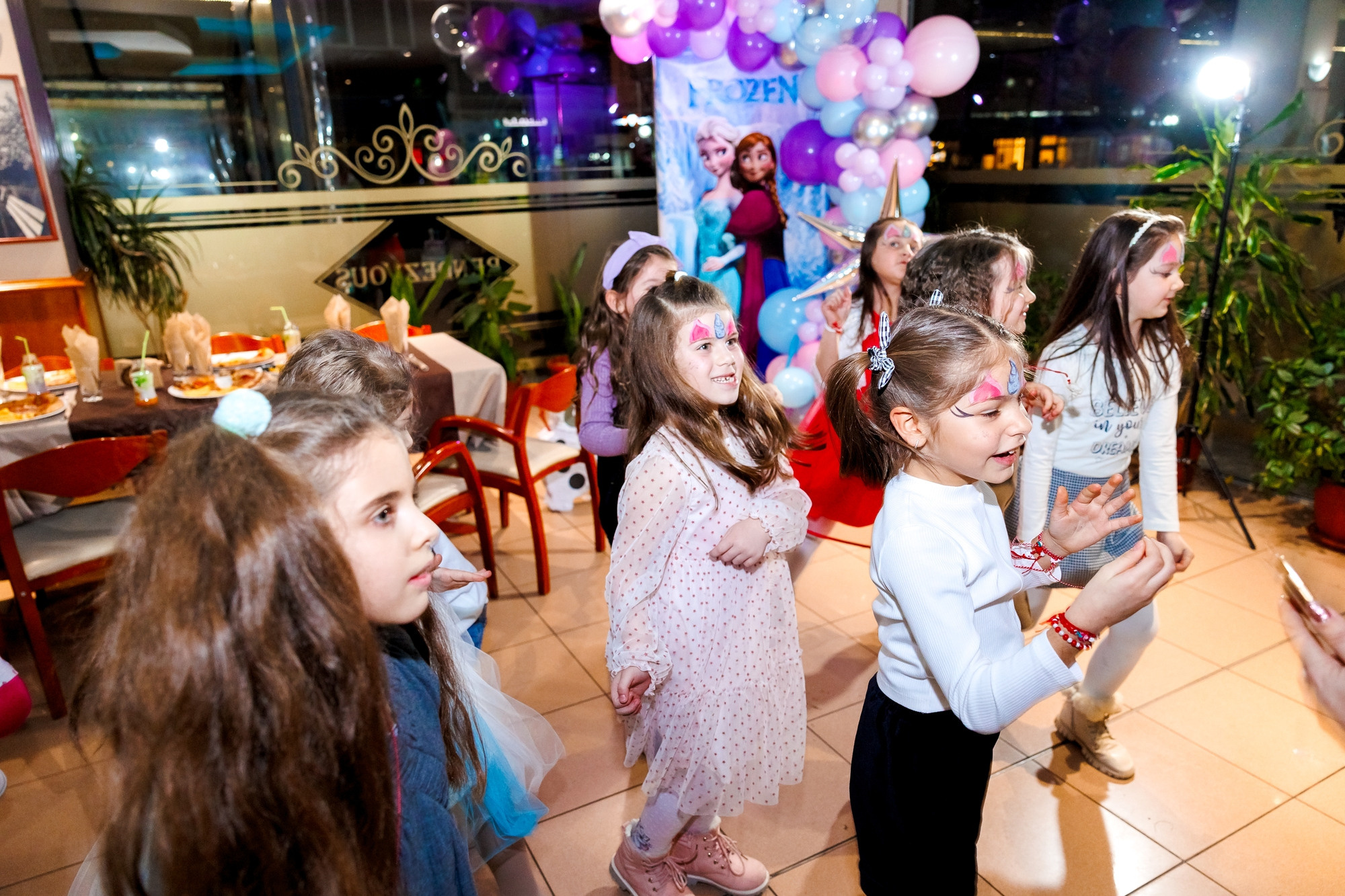 Честит Рожден Ден. Фотограф Ирина Йотова