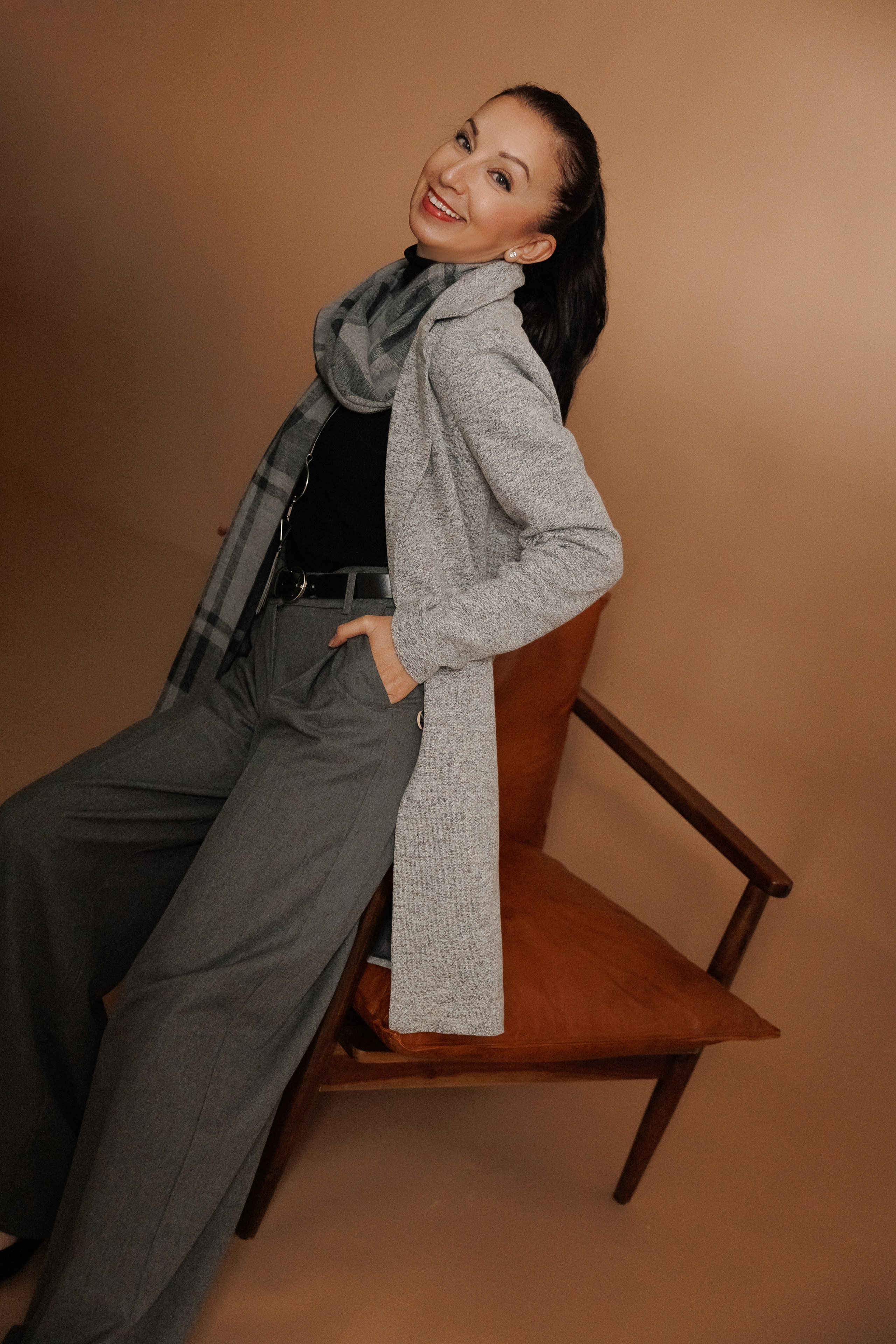 Индивидуална Фотосесия в Студио. Фотограф Ирина Йотова