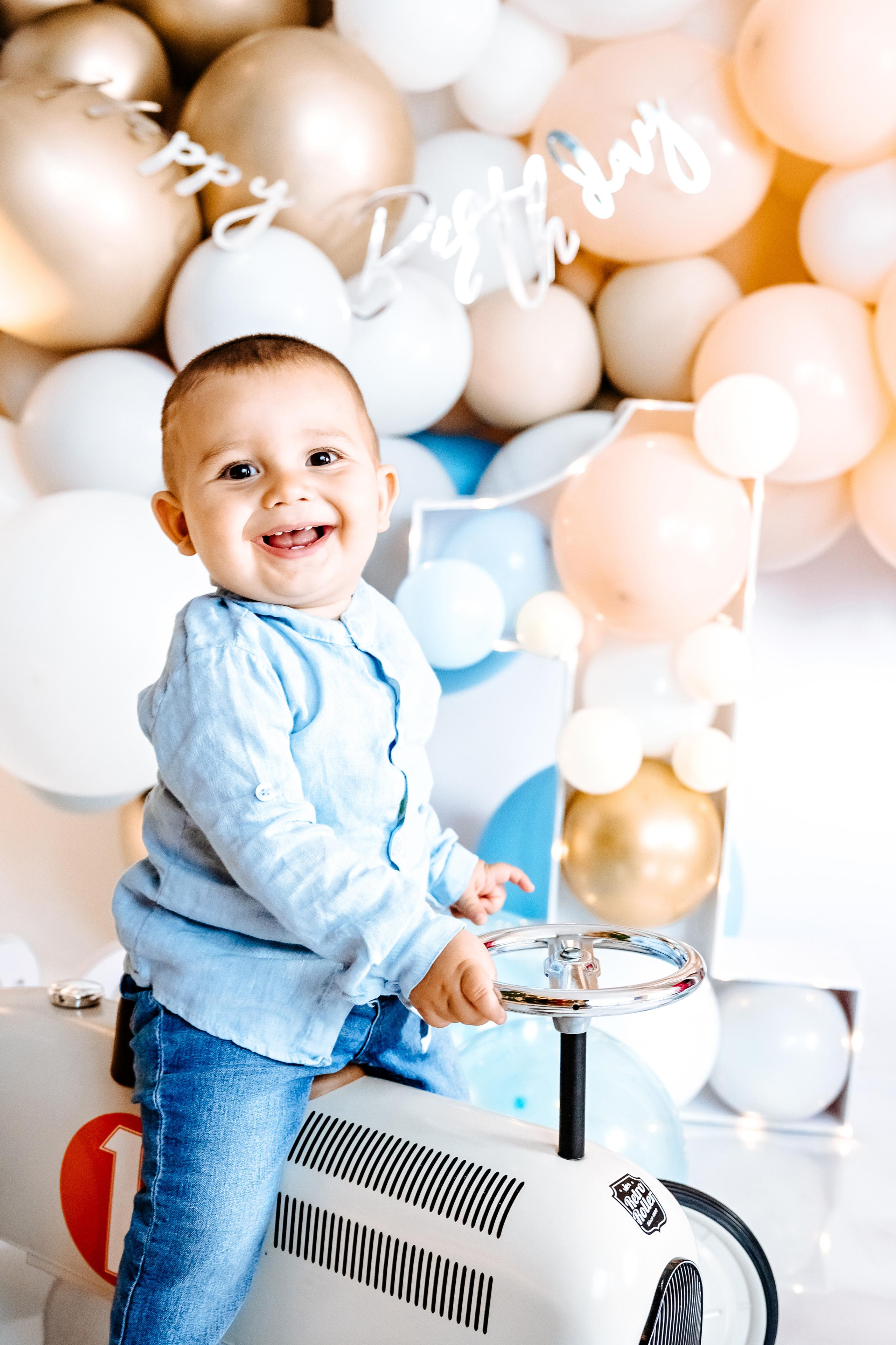 Честит Рожден Ден. Фотограф Ирина Йотова