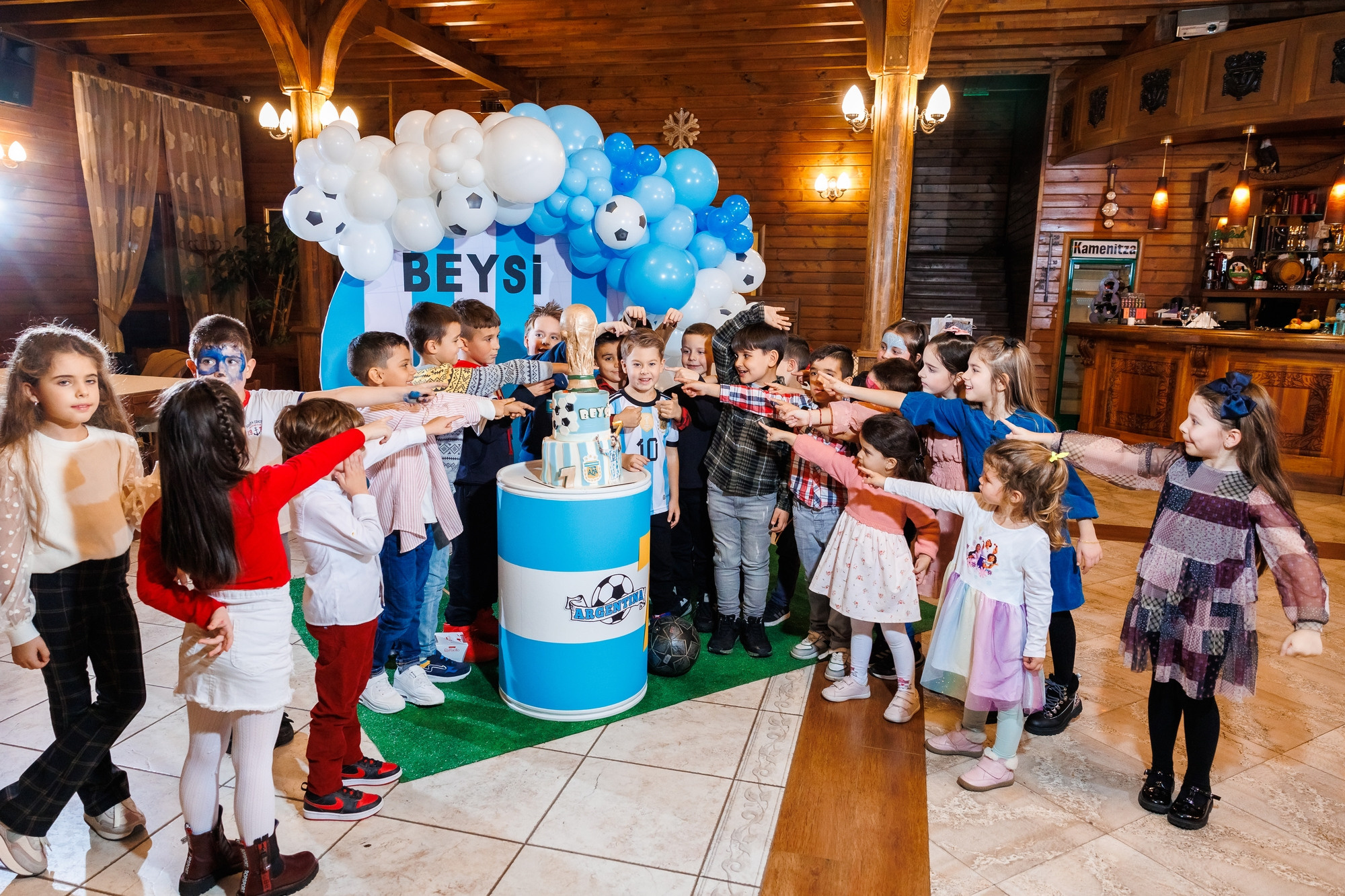 Честит Рожден Ден!. Фотограф Ирина Йотова