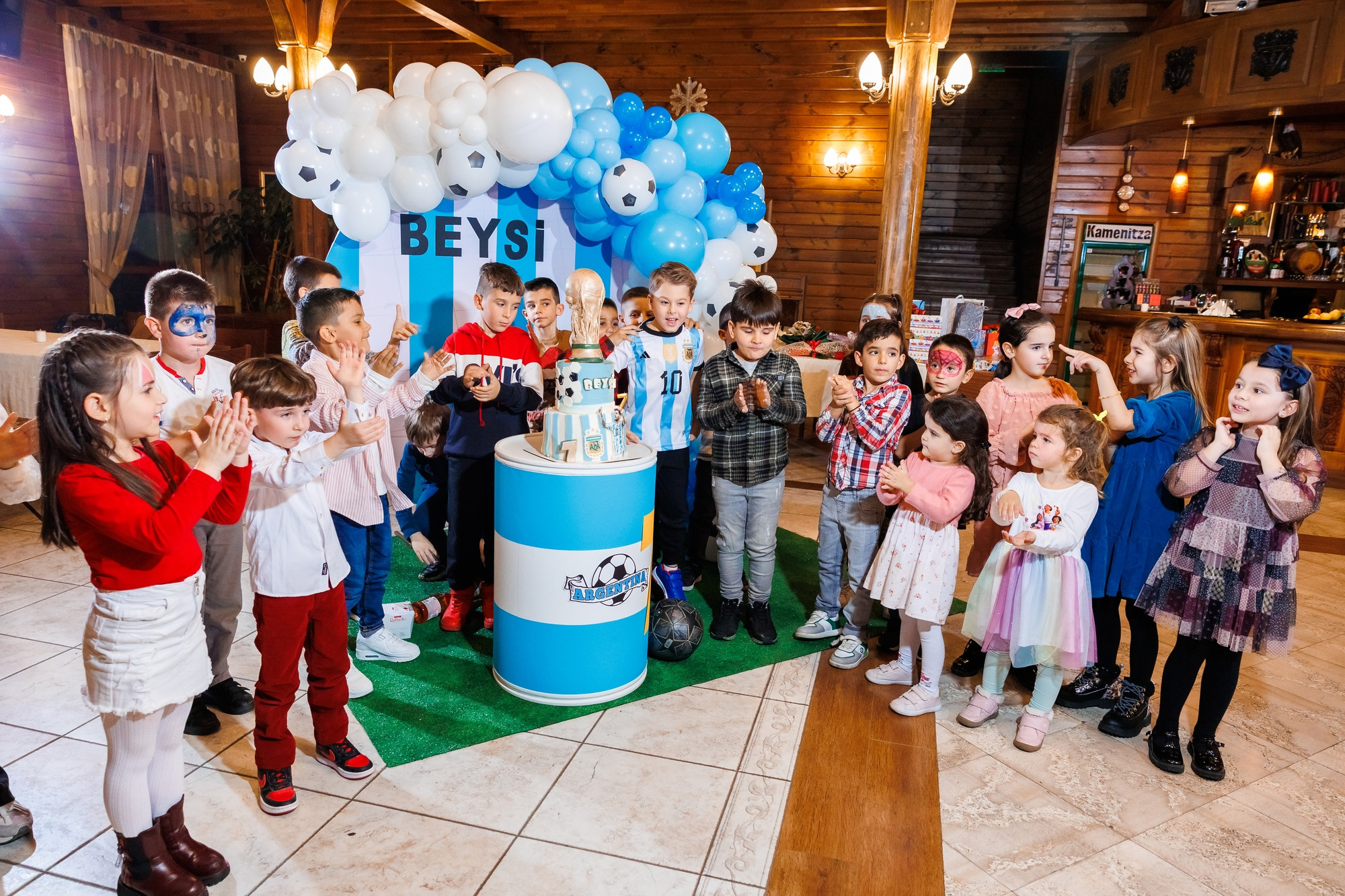 Честит Рожден Ден!. Фотограф Ирина Йотова