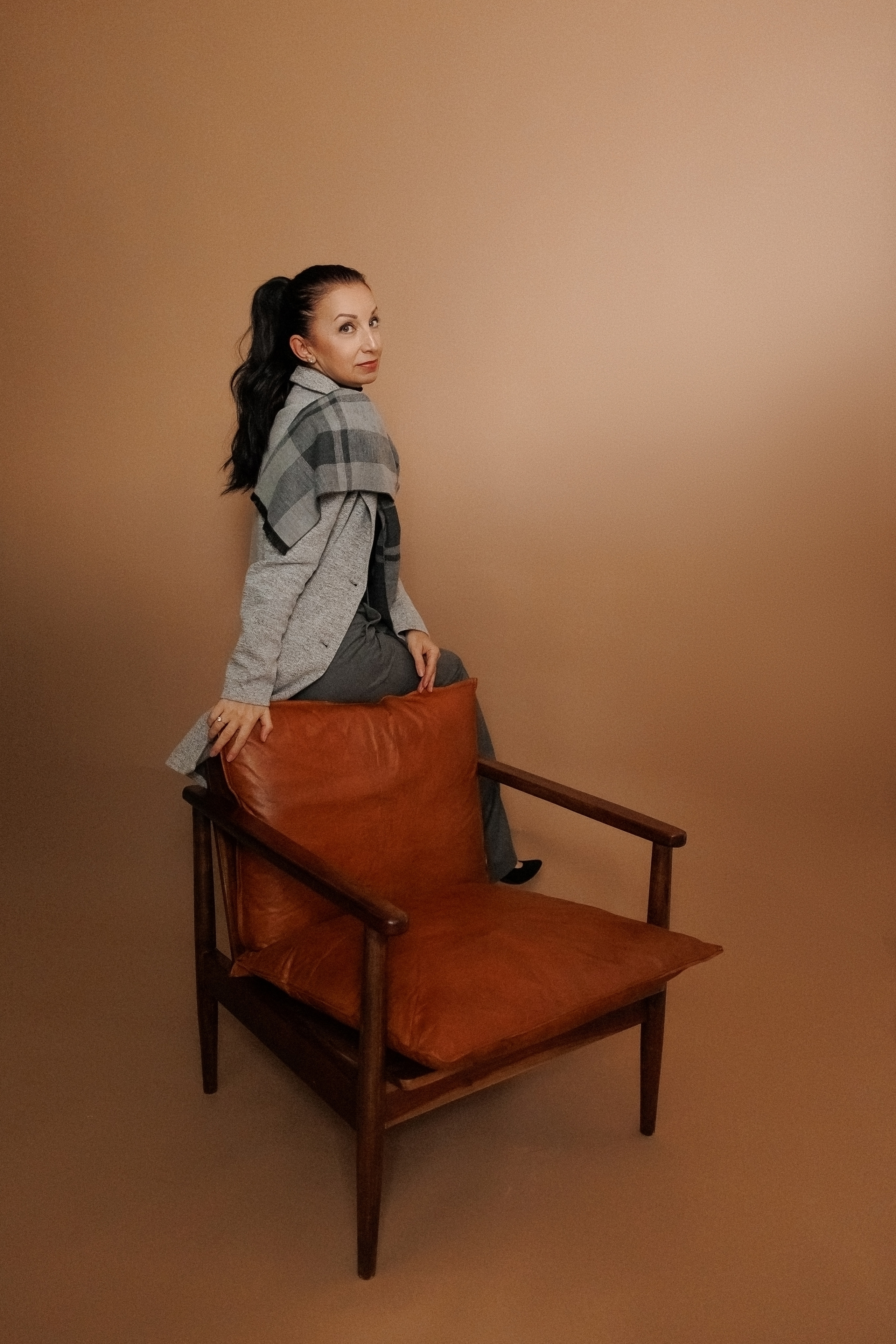 Индивидуална Фотосесия в Студио. Фотограф Ирина Йотова