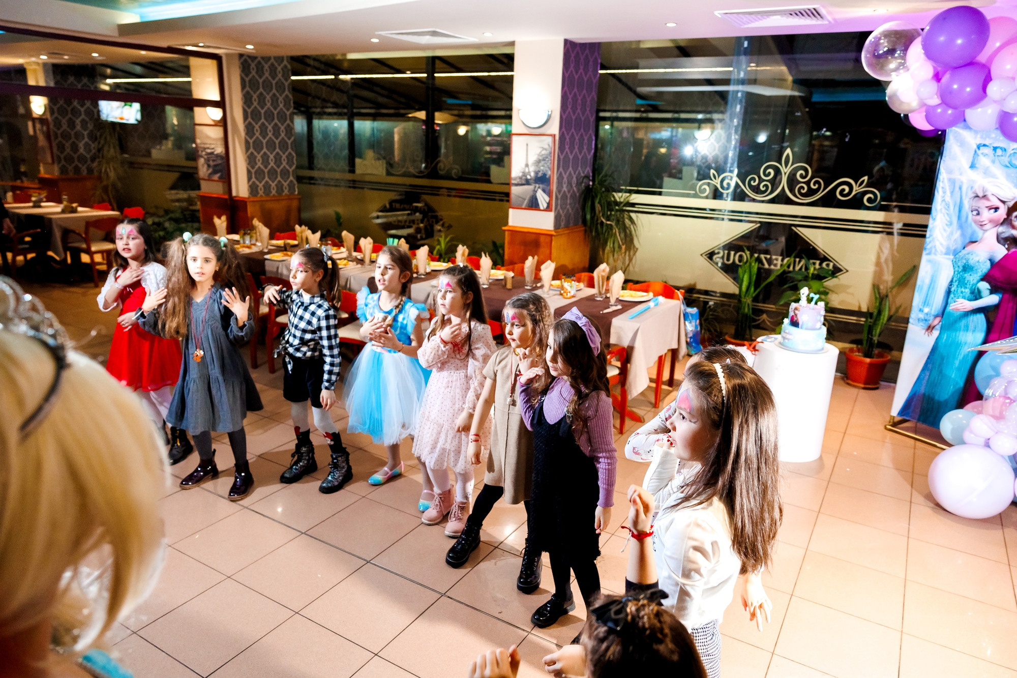 Честит Рожден Ден. Фотограф Ирина Йотова