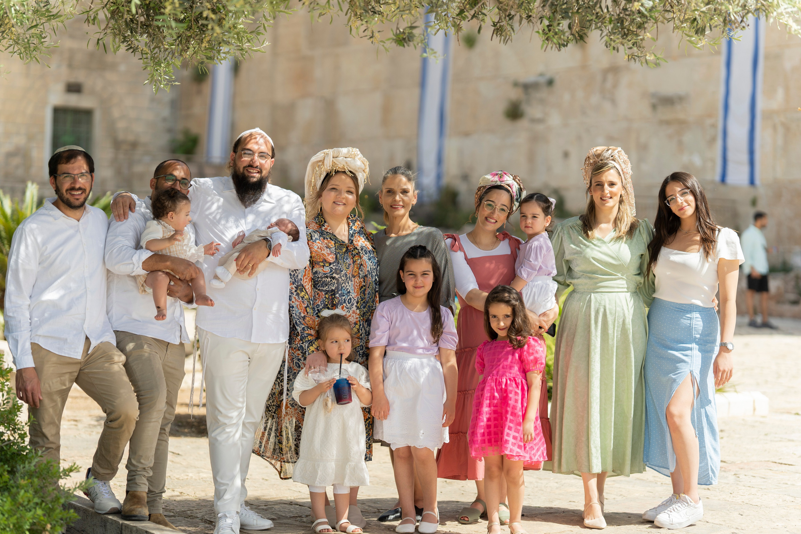 הברית של נחמן חזן. יוסף מזרחי צילום חתונה, ברית וזוגיות. צלם מקצועי שאוהב להוציא אתכם הכי יפים ברגעים הכי מרגשים