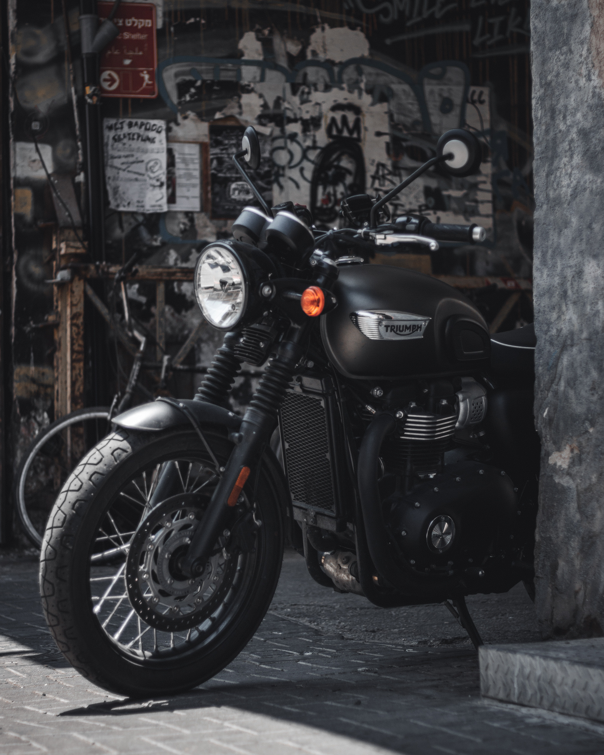 Yinon: Урбан фотография. Yinon Mitin — Фотограф в Израиле