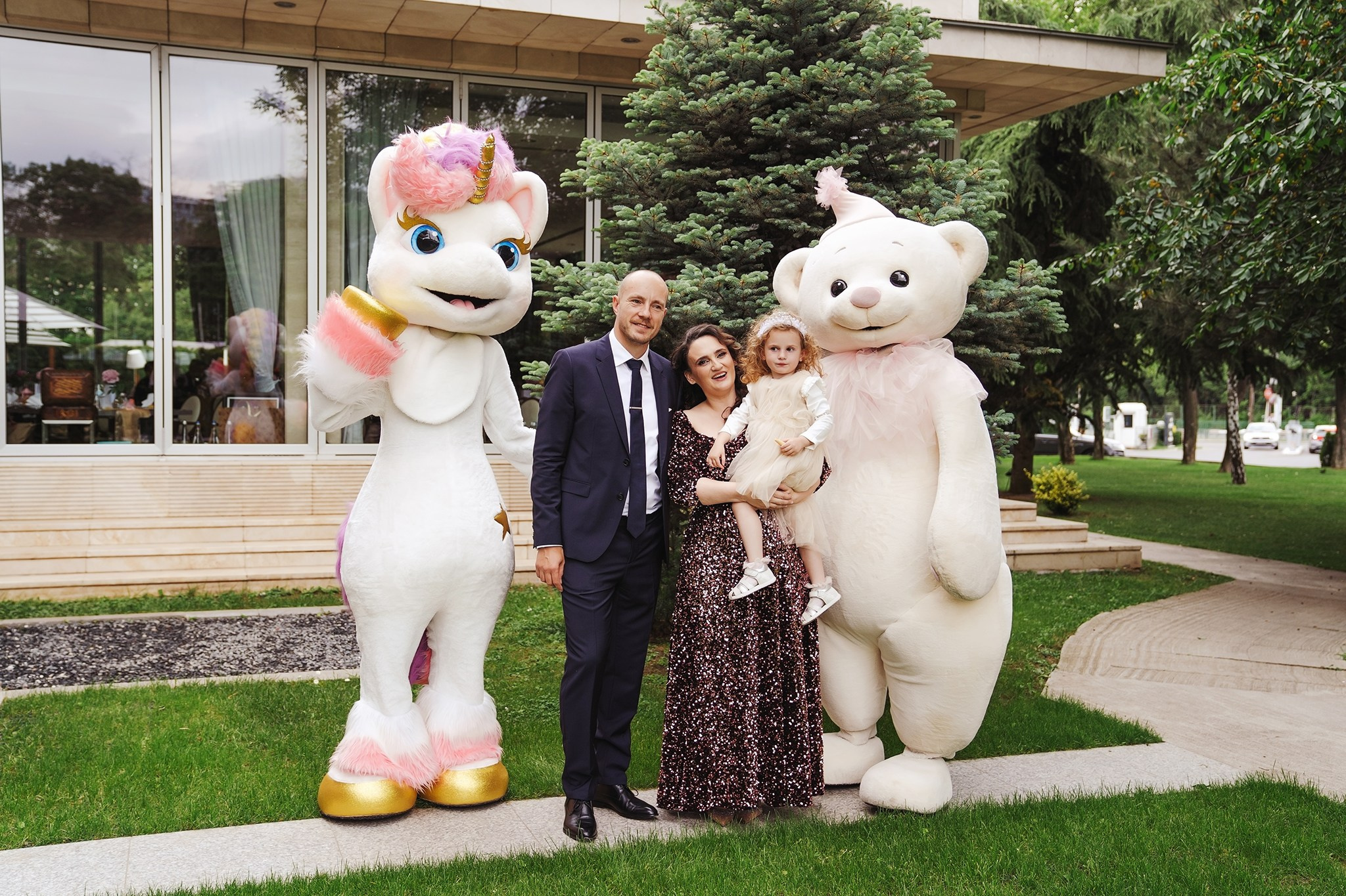 Stephanie Alma. Fotograf evenimente. Fotograf nunta. Fotograf Botez. Mihaela Savu