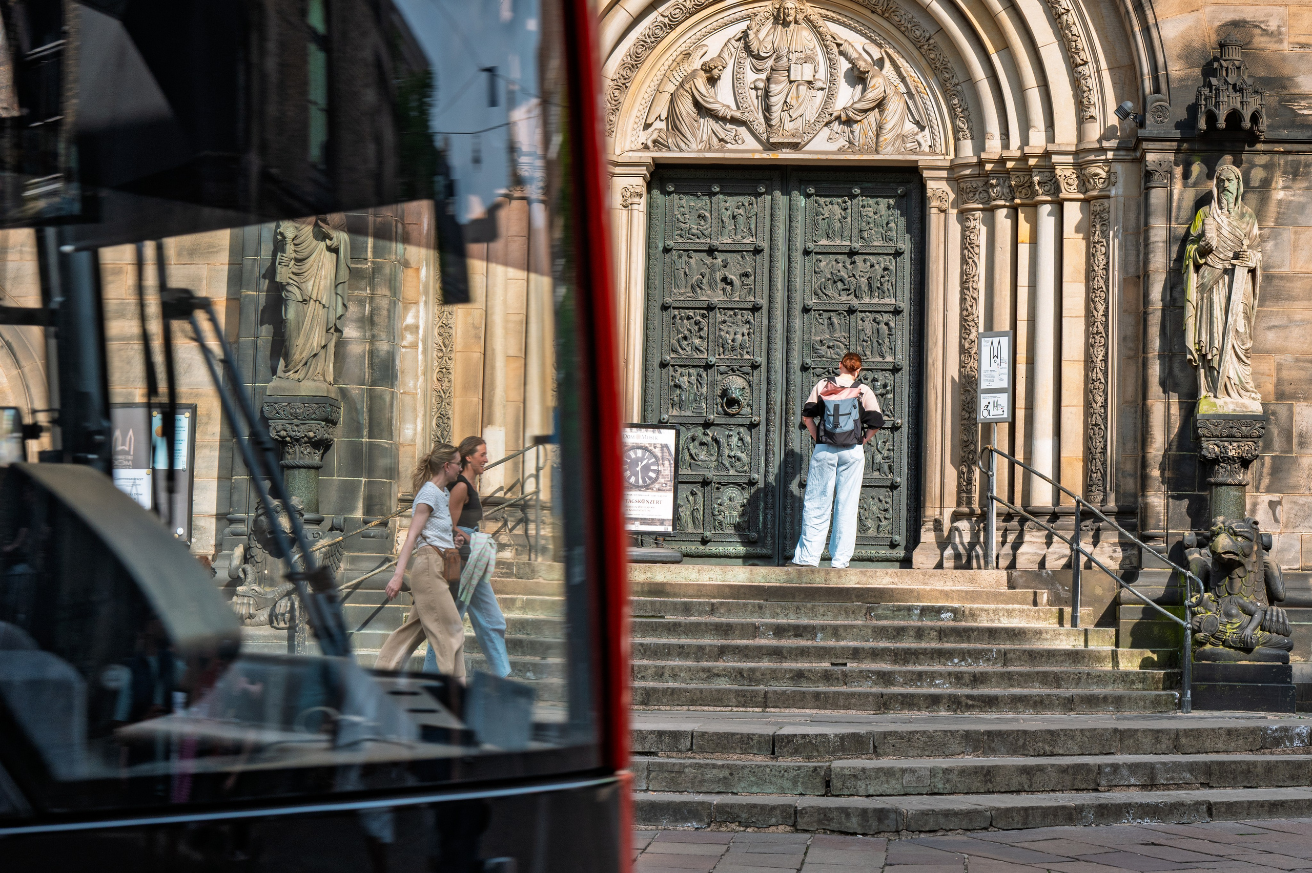 A little bit of street in Bremen #5. URBANSTREETFILES.ART