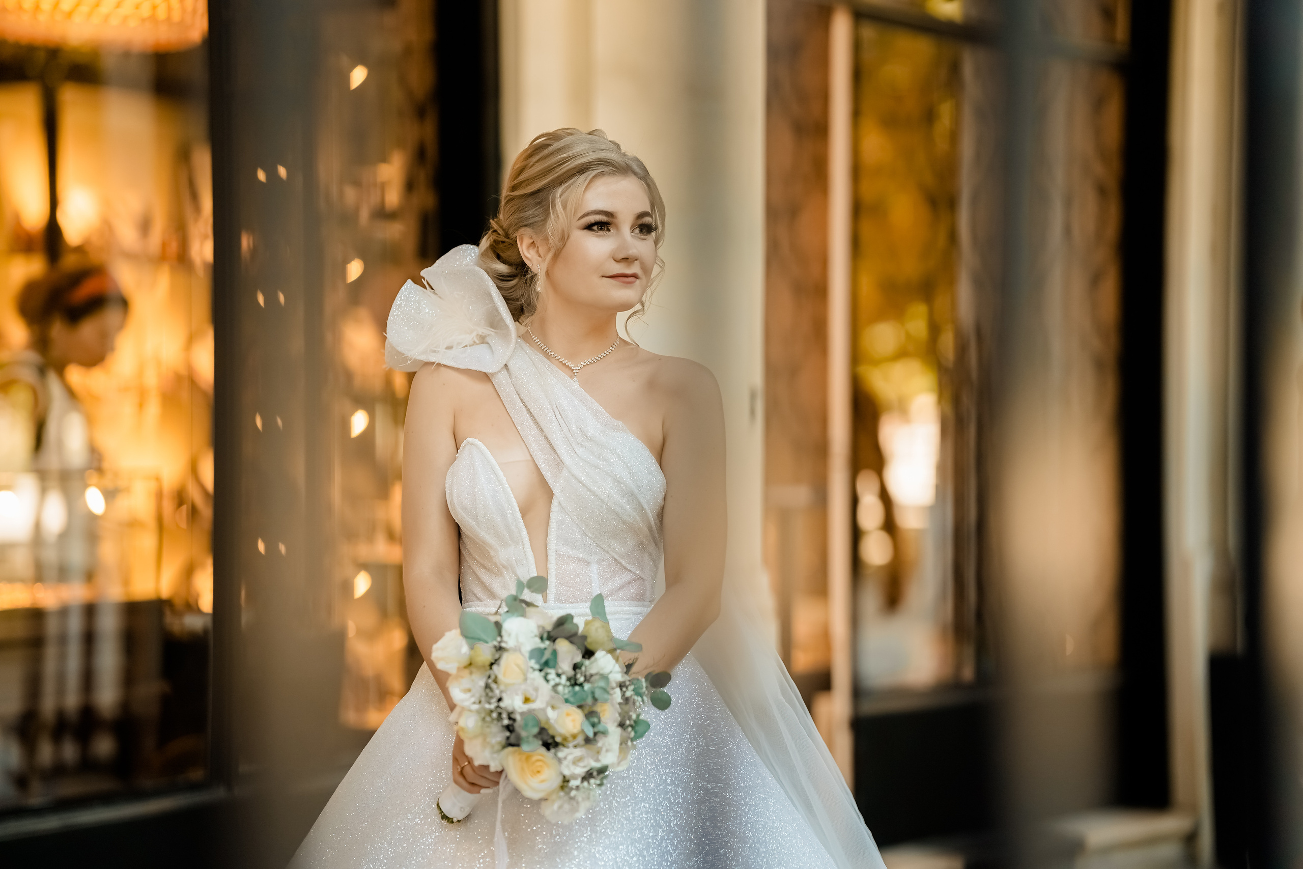 Wedd. Https://www.instagram.com/grosu.photography?igsh=MTR6Y2xobGw1ZTluZg%3D%3D&utm_source=qr