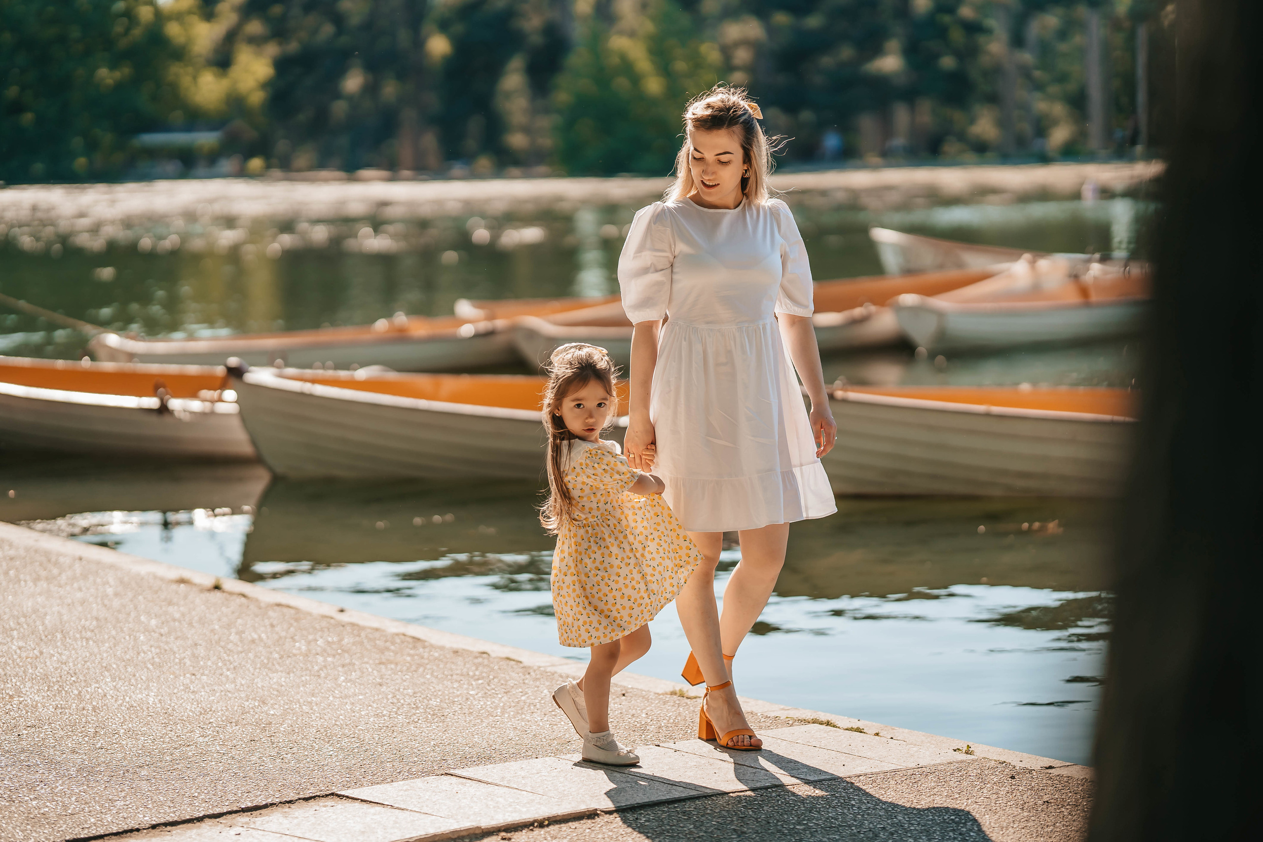 Family. Https://www.instagram.com/grosu.photography?igsh=MTR6Y2xobGw1ZTluZg%3D%3D&utm_source=qr