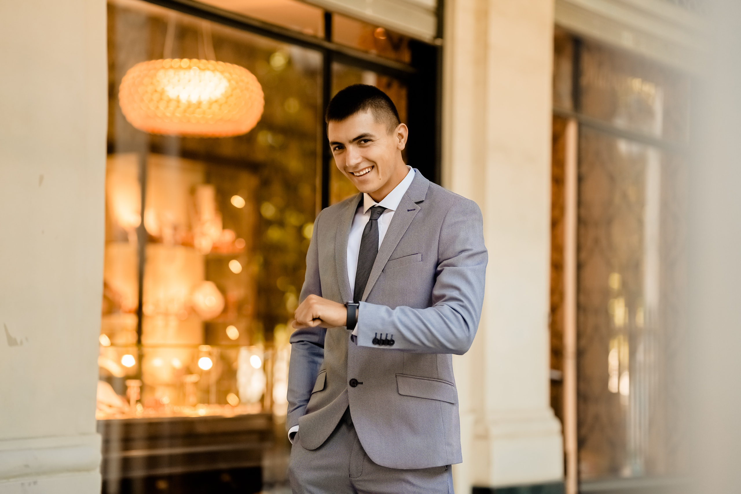 Wedd. Https://www.instagram.com/grosu.photography?igsh=MTR6Y2xobGw1ZTluZg%3D%3D&utm_source=qr