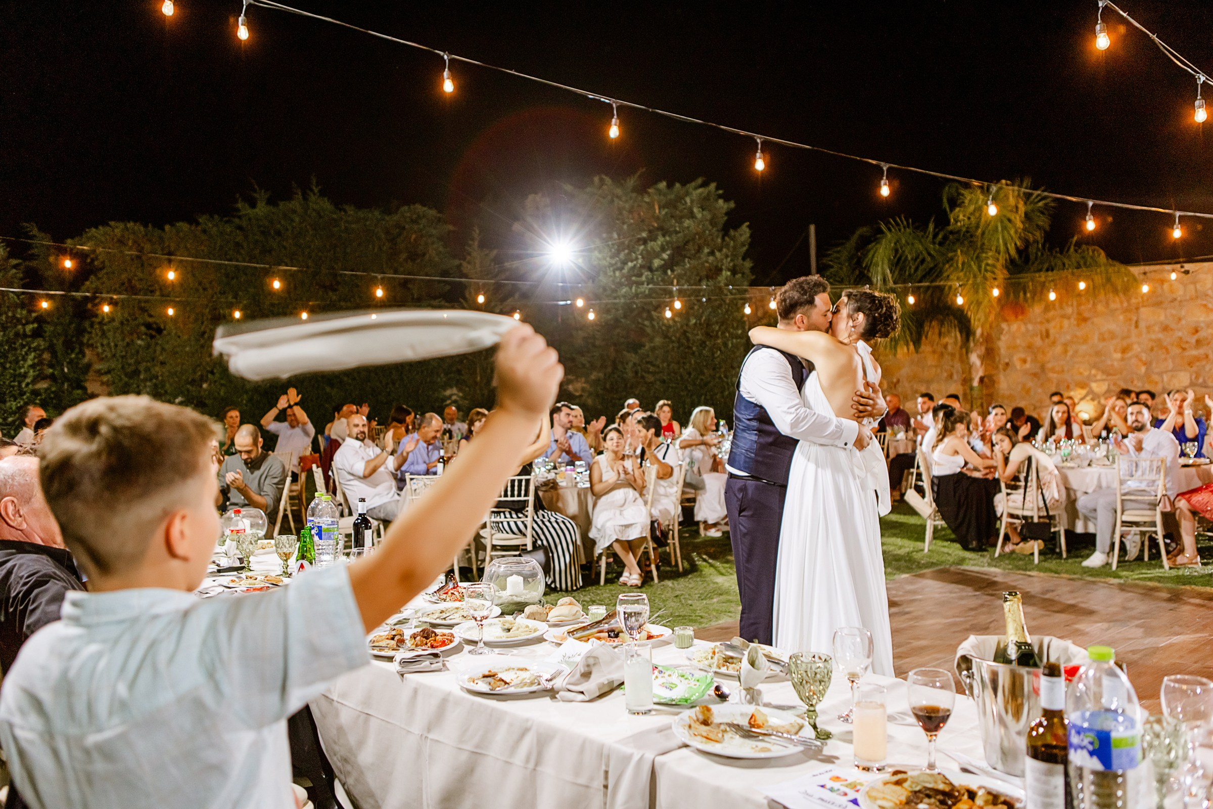 Valeria & Nikos. Φωτογράφος και βιντεογράφος γάμου