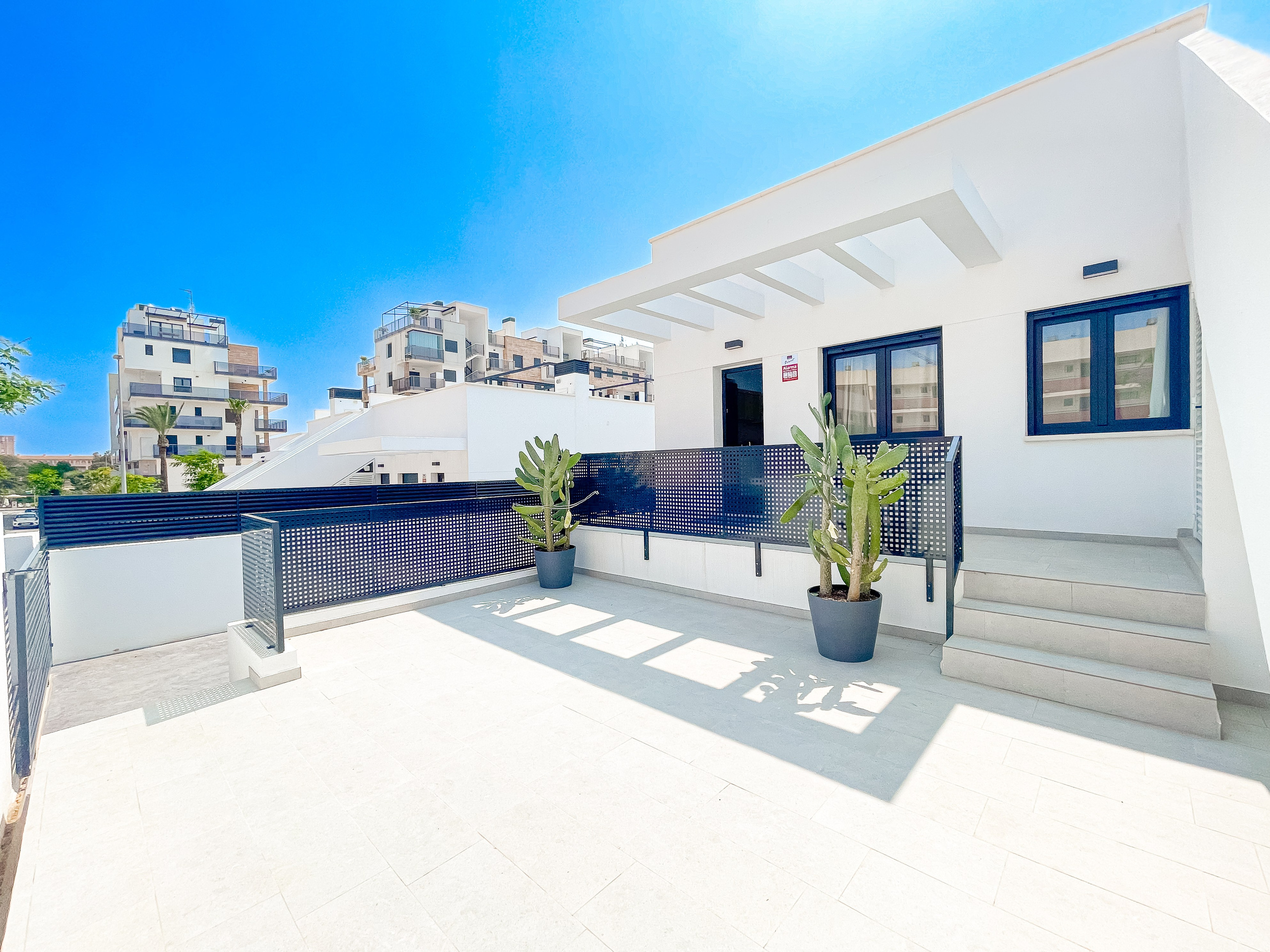 VISTAMAR III I&M GROUP. Baby Beast