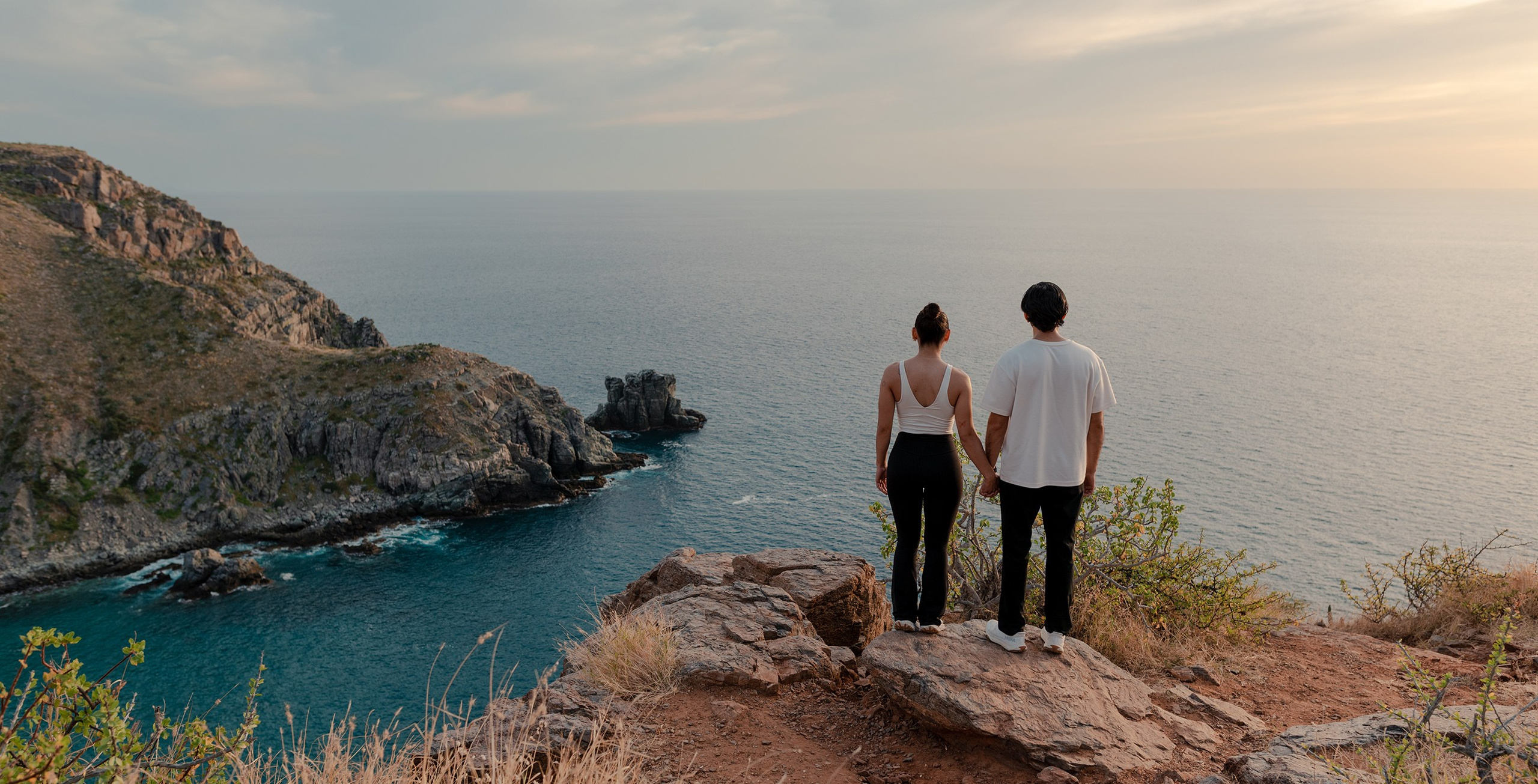 About Izrael Reyna | Los Cabos Wedding & Portrait Photographer. Los Cabos Wedding Photographer – Izrael Reyna