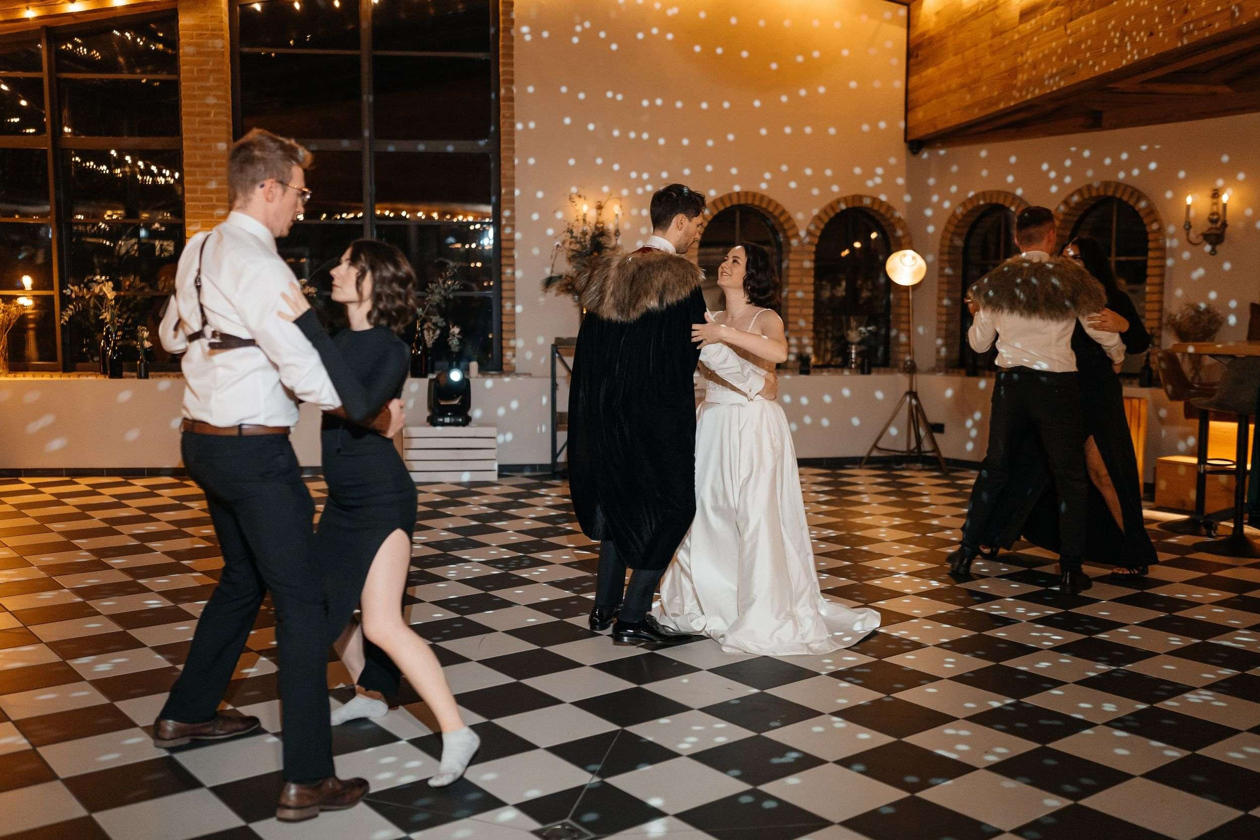 Winter Wedding Film in Bad Hofgastein — Hotel Sendlhofer’s, Austrian Alps. Wedding photographer & videographer in Germany and Frankfurt | Denis Mirosnik