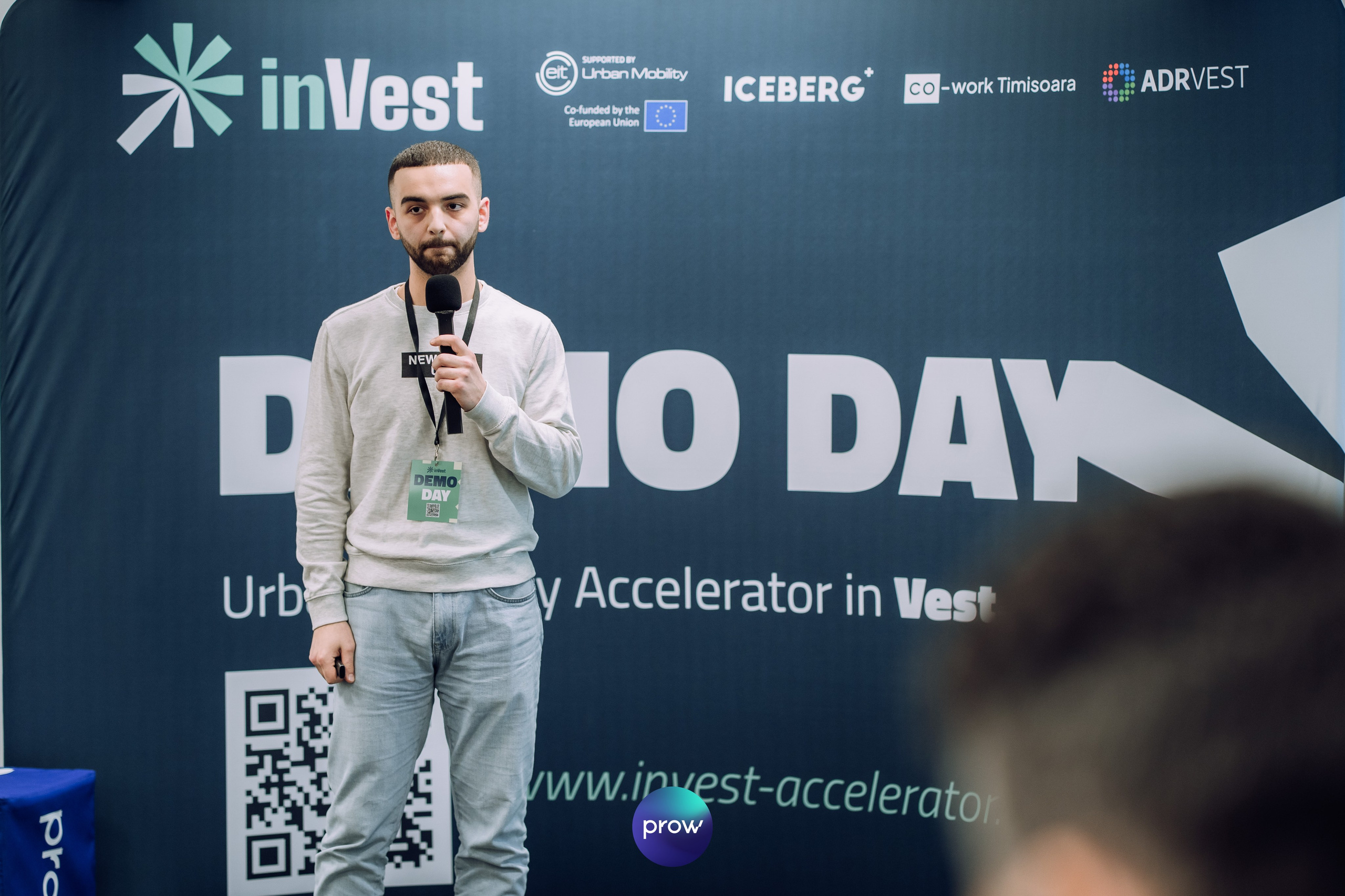 InVest DemoDay @ Cowork. Cozac Cristian Photographer