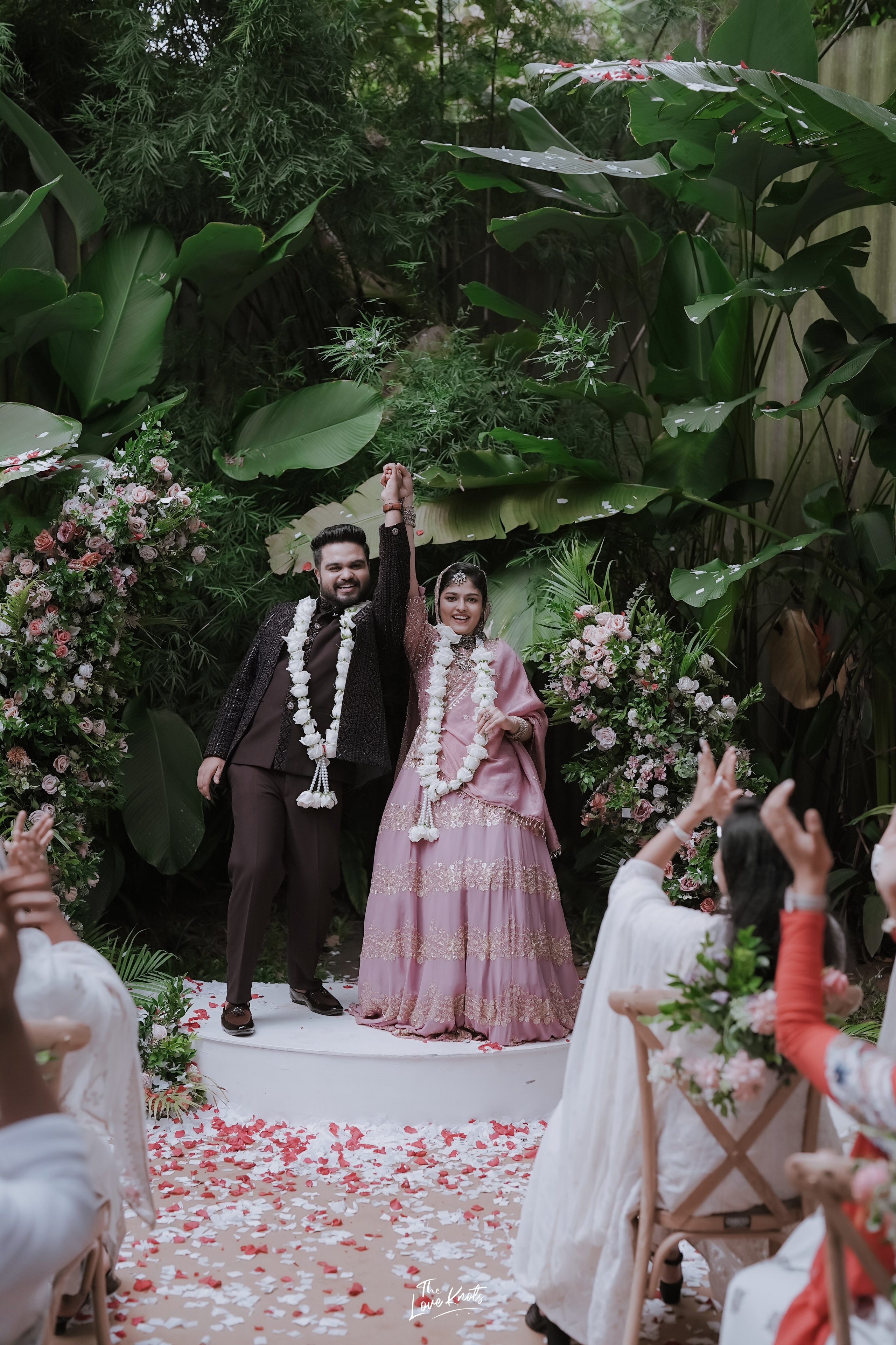 SHIBIL / RISLA. Theloveknots