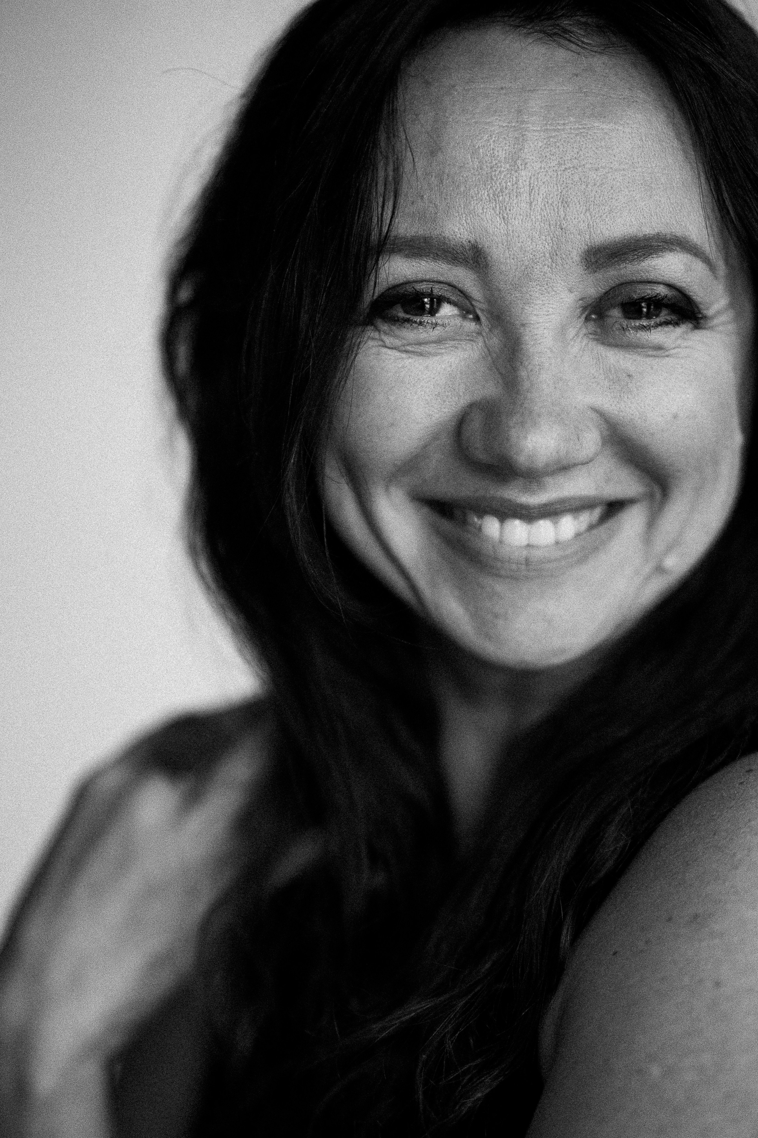 K. Rawnoir- Portrait photography by Daria Paliy.Timeless black&white portraits of women in NYC area