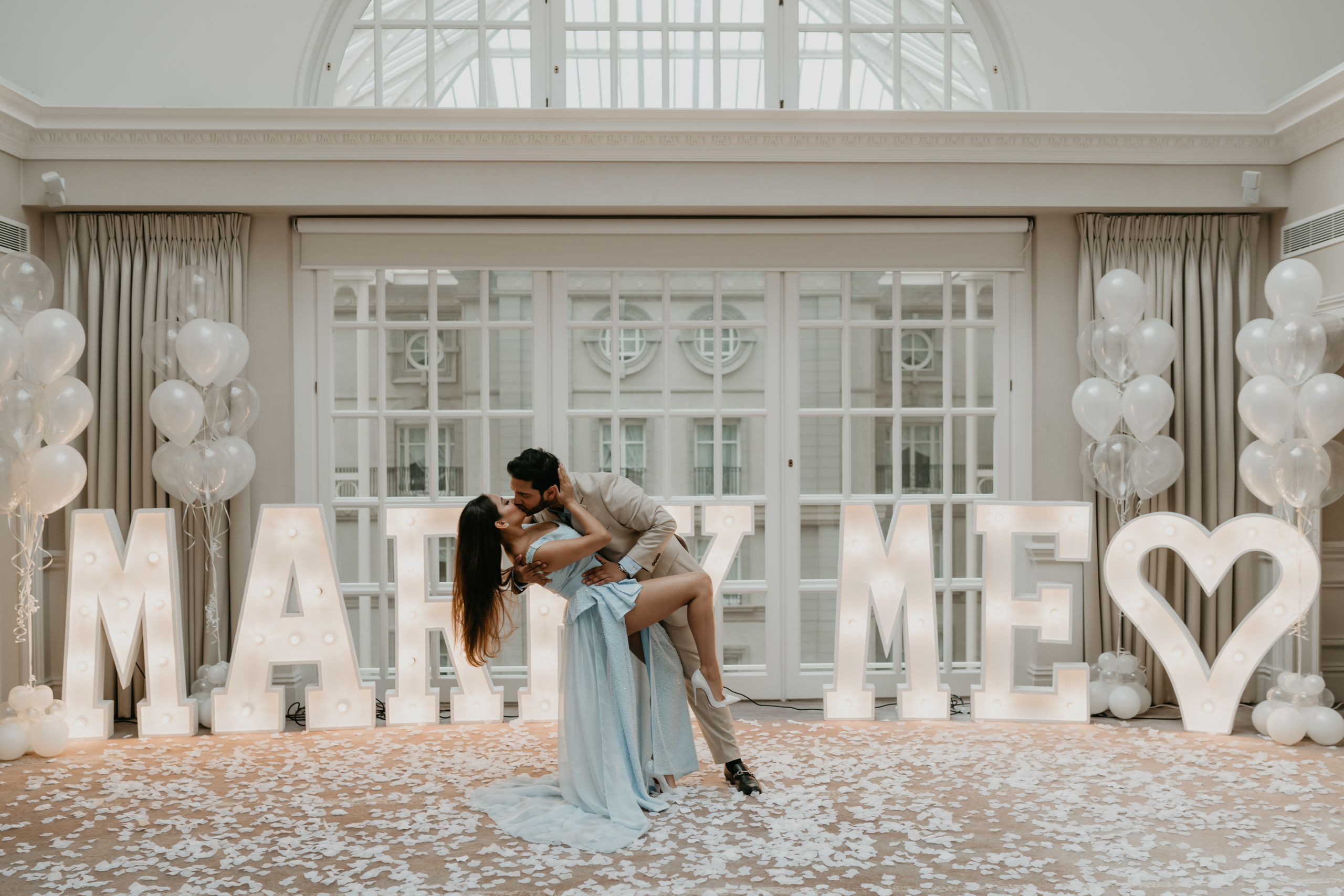 Proposal photo and video session in London. London Wedding Photographer|Natasha Ferreira
