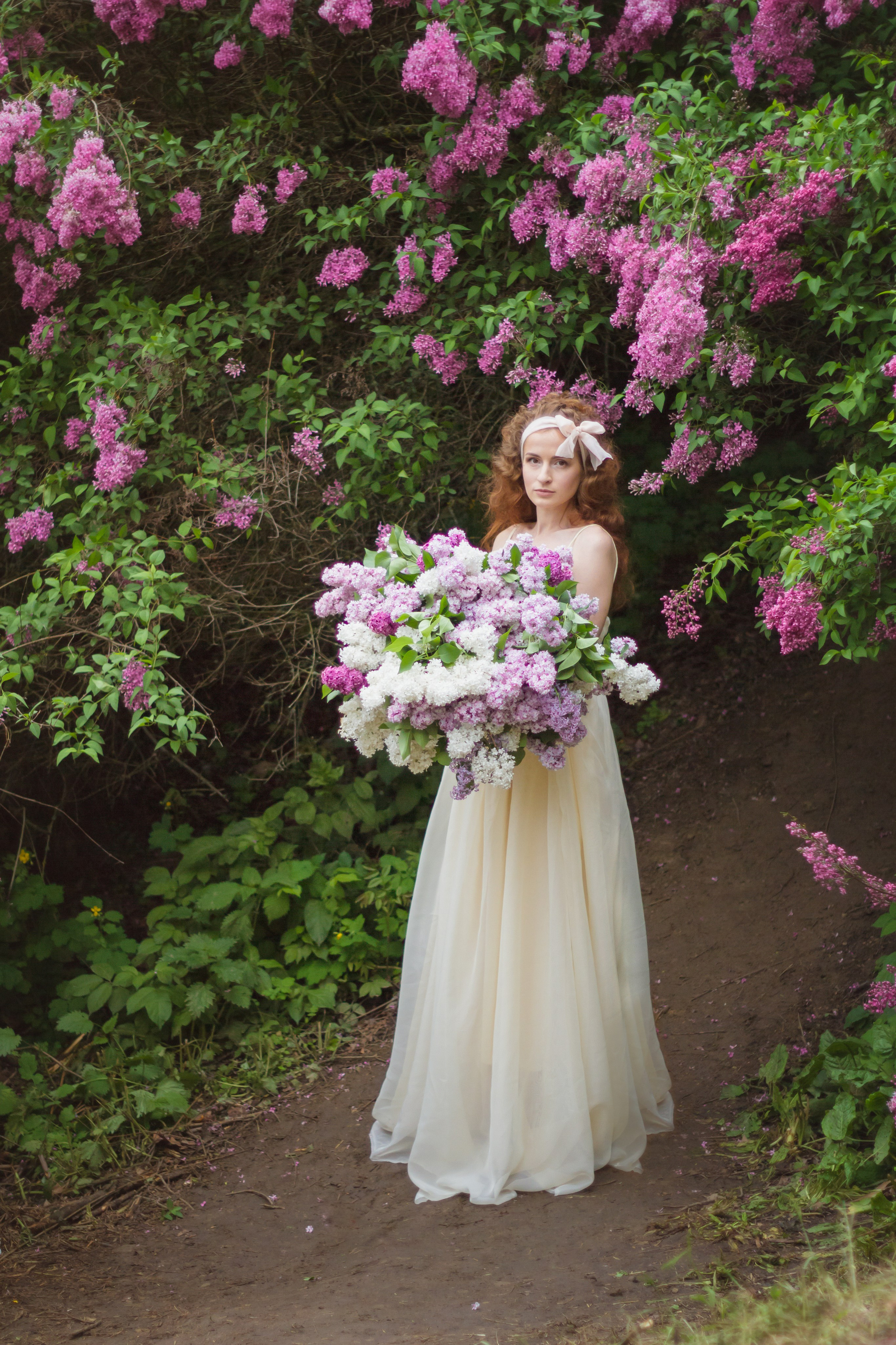 Spring Blossom. YuAnna studio. Family & Kids Photographer in Seattle area, located in