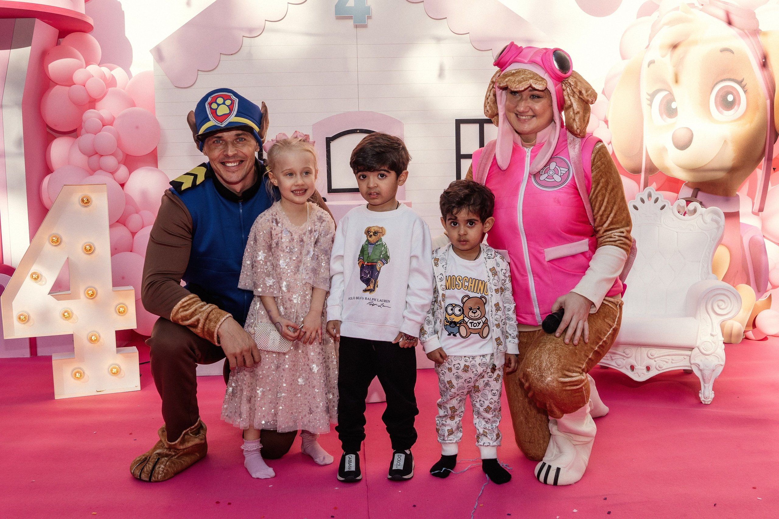 Family & Lifestyle Photography Dubai — Denys Gromov. Denys Gromov