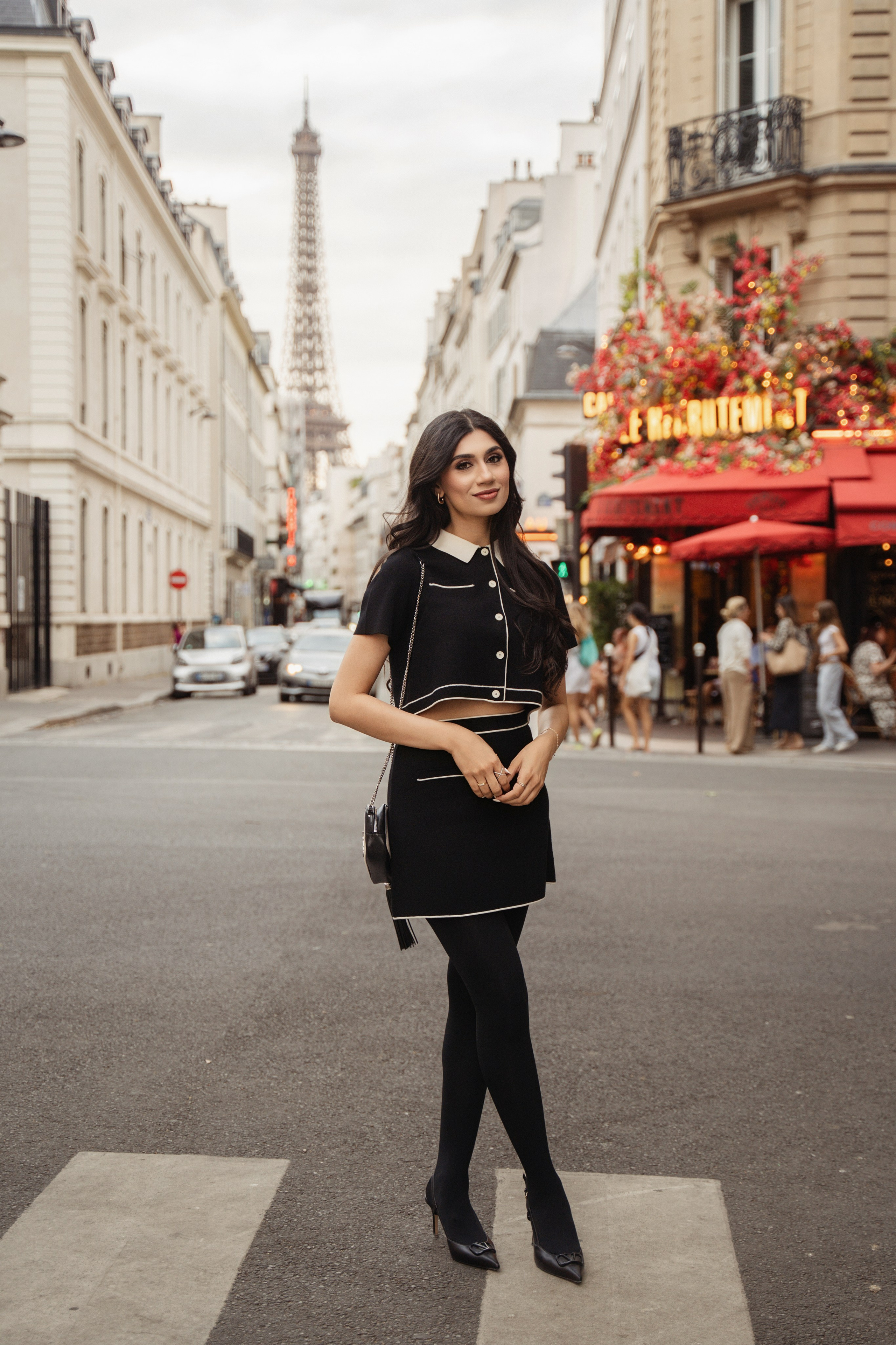 Naila (4 hours). Photographer in Paris|Solo and groups, portraits & content, couples photo-shoot in Paris at the best locations