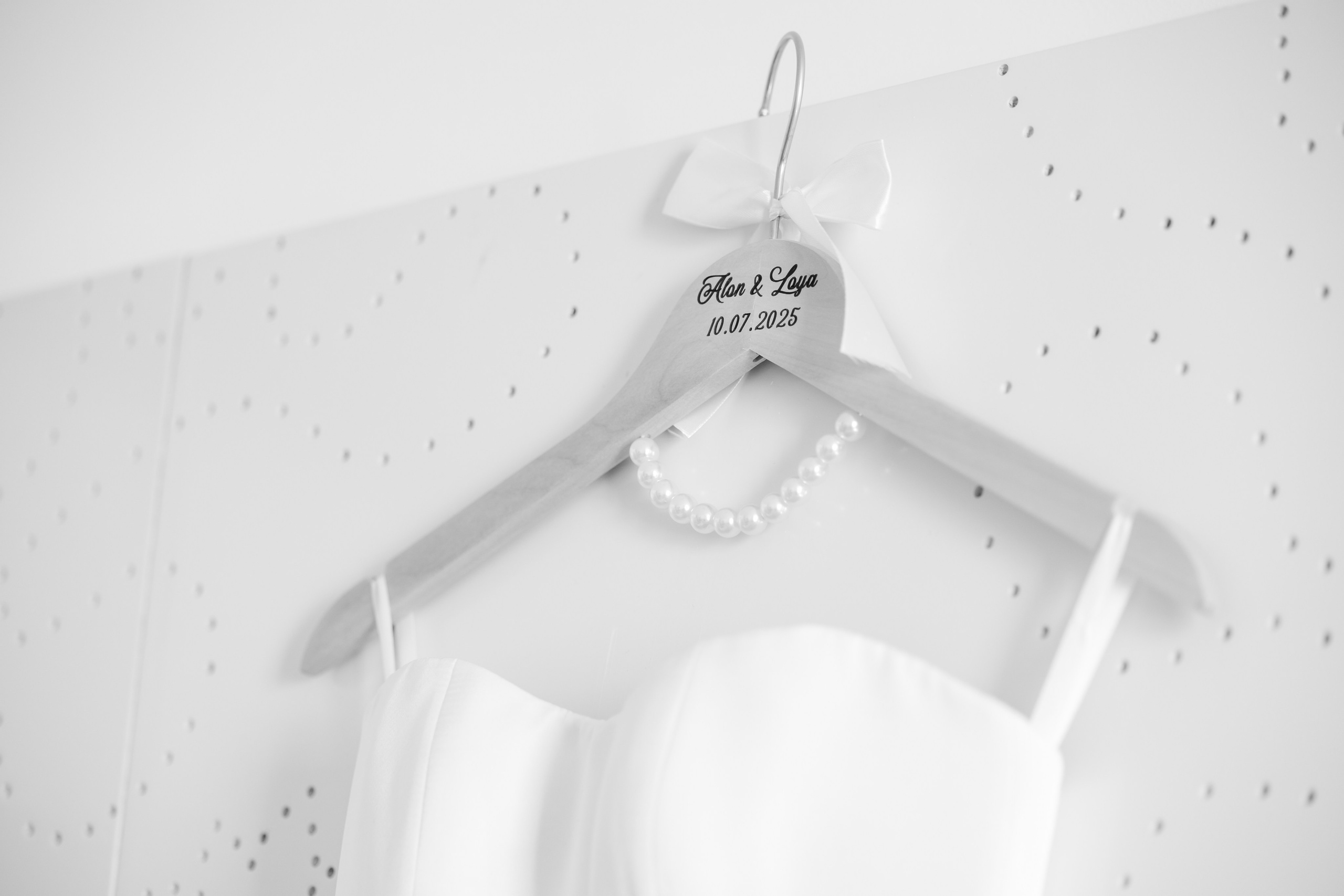 Loya & Alon. AMIR BUCHNIK PHOTOGRAPHER