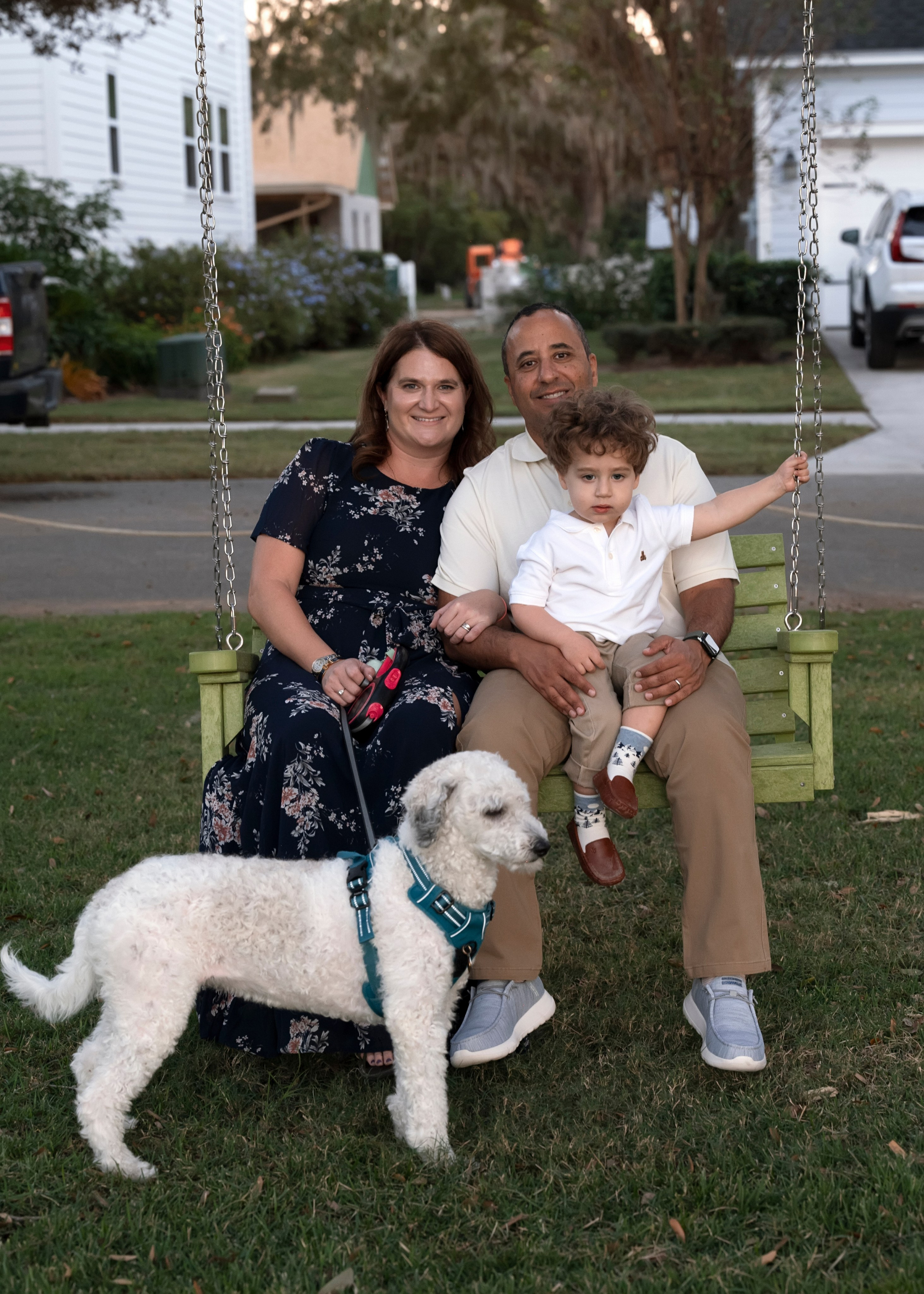 Family session outside. Portrait, kids and family photographer in Wesley Chapel Alina Alice Osipova
