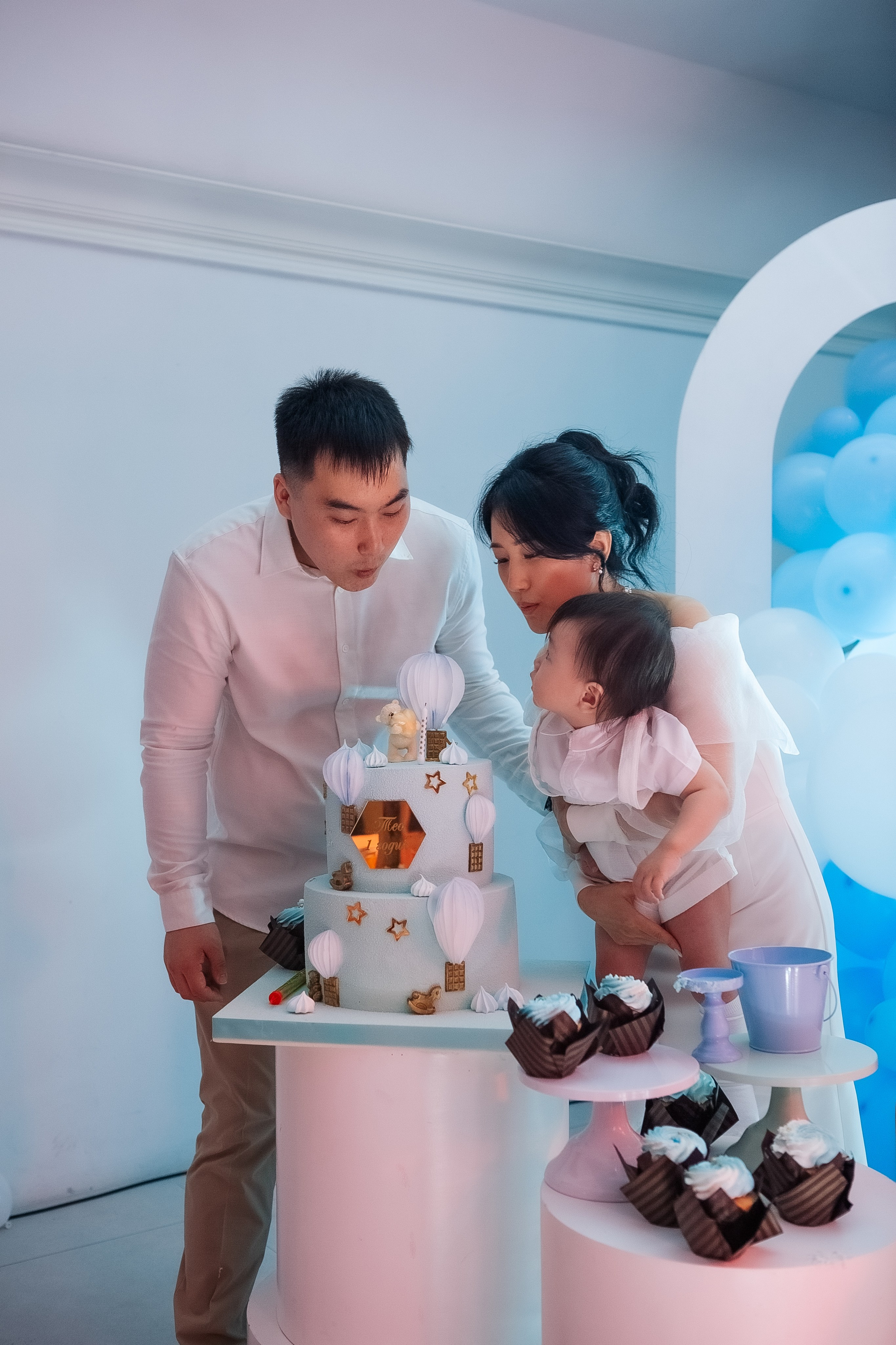 Тео дома и в ресторане. Фотограф беременности, ньюборн и годовасиков в Корее Жанна Хан