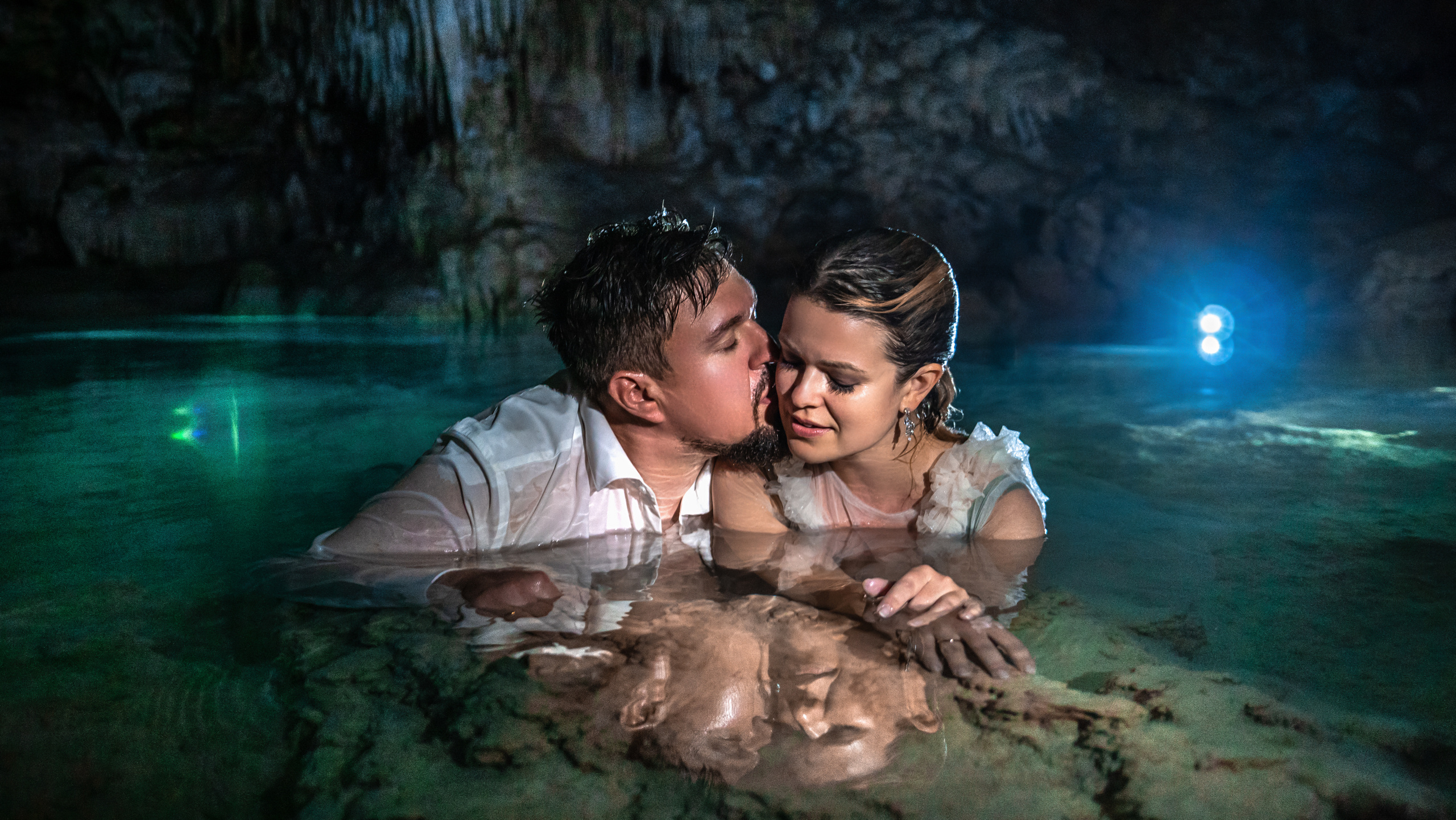 Luxurious boho elopement by the water in Tulum