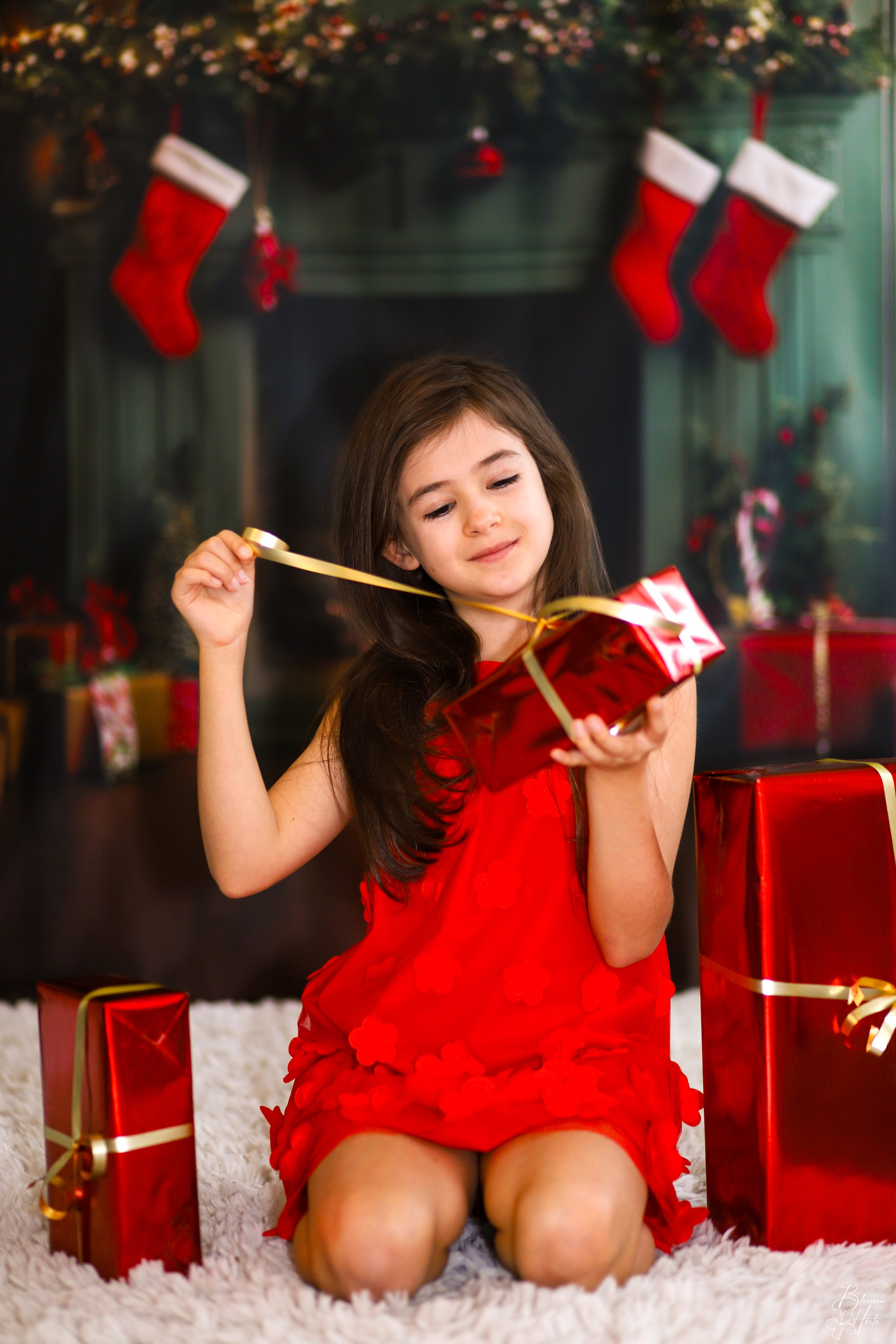 Christmas backdrop. Family & children’s photographer in Herts & West London Iryna Blair