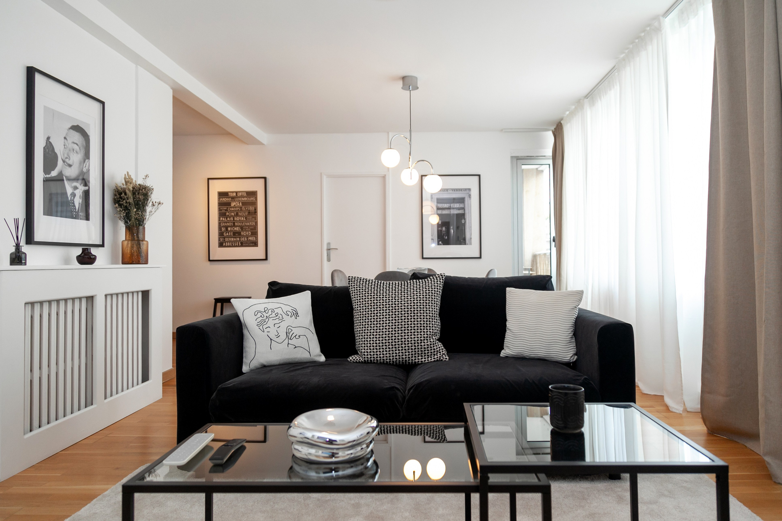 Real estate. Wedding, event and family photographer in Paris, Emilian Olaru