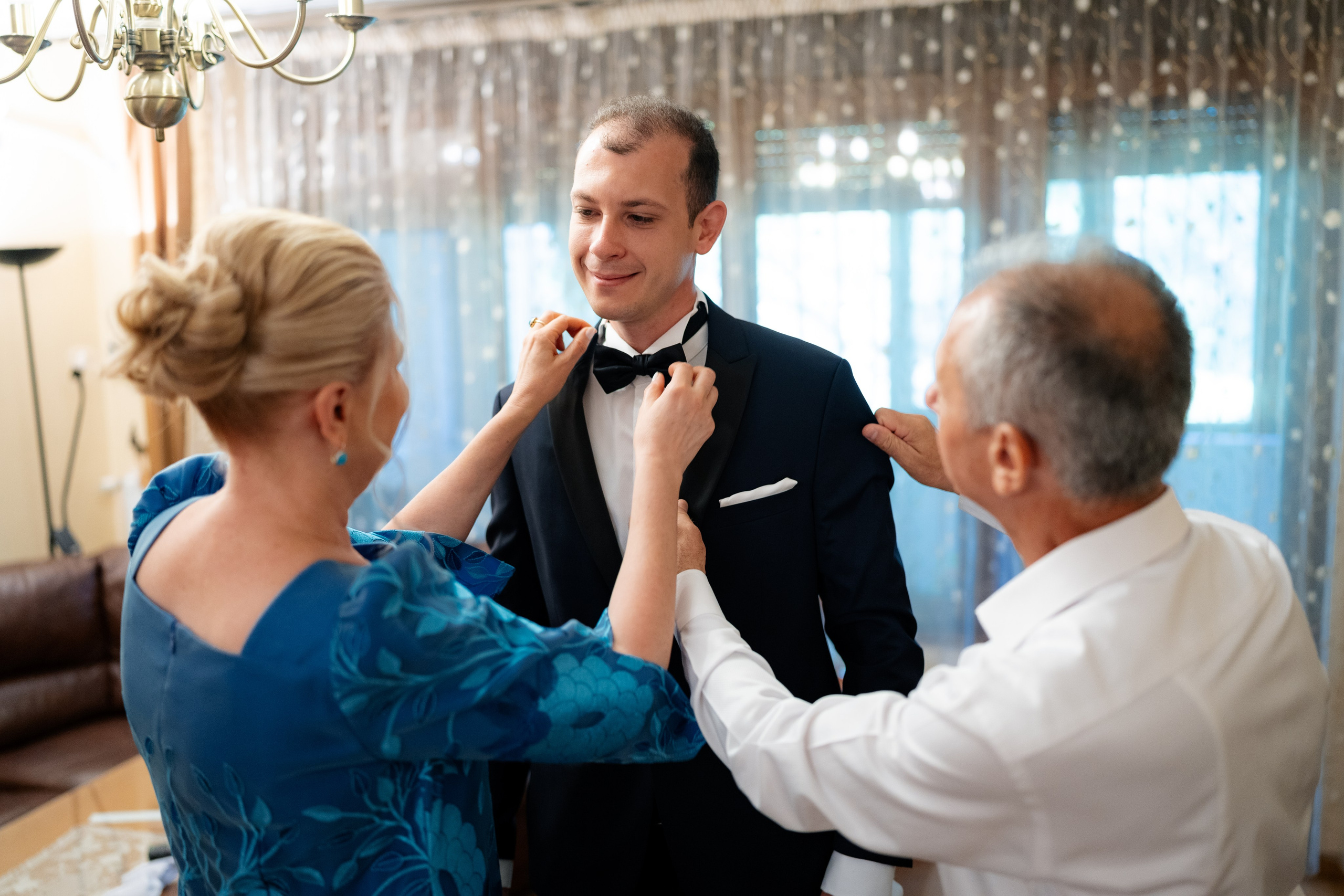 Elly & Andrew. Destination Wedding Photographer Alex Pasarelu